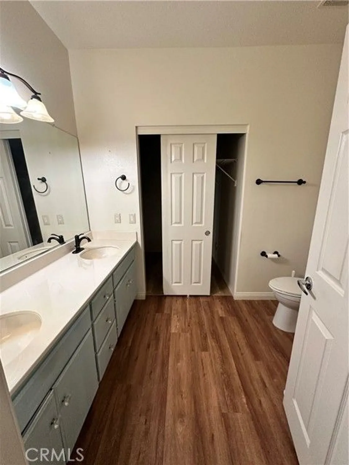 Property Slideshow image 4 of 11 | 19014 primrose ln, Apple Valley, CA, 92308