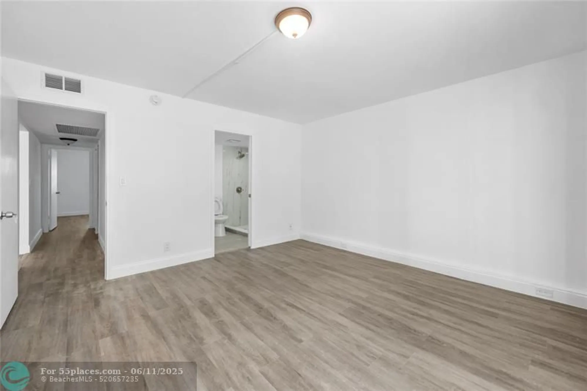 Property Slideshow image 14 of 26 | 2202 lucaya bnd j2, Coconut Creek, FL, 33066