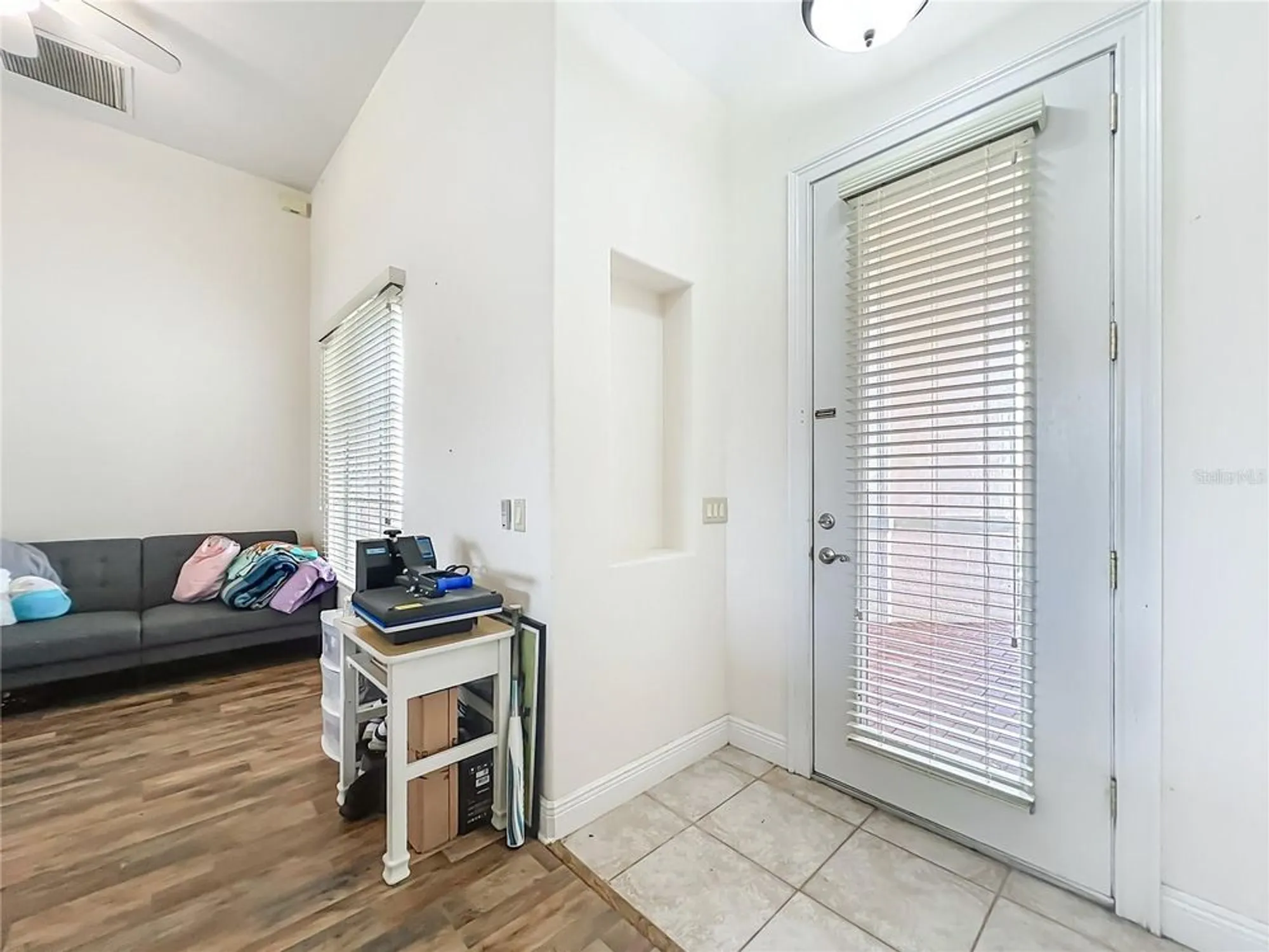 Property Slideshow image 8 of 30 | 38634 lakeview walk, Lady Lake, FL, 32159