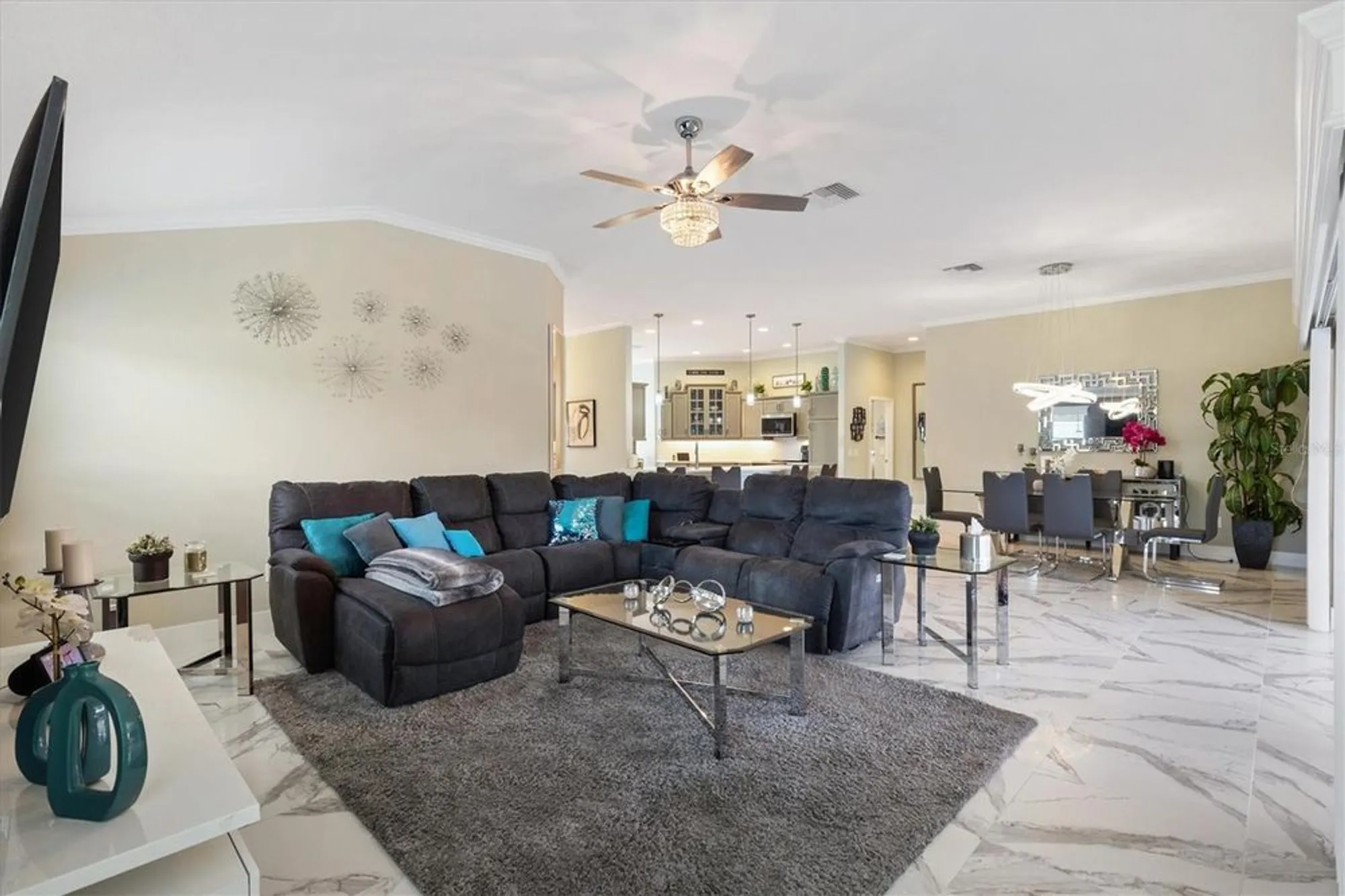 Property Slideshow image 15 of 42 | 987 frederick ter, The Villages, FL, 32163
