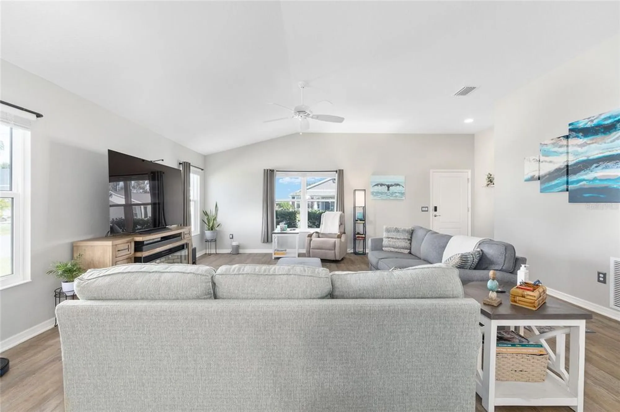 Property Slideshow image 10 of 40 | 4634 ramsell rd, The Villages, FL, 32163