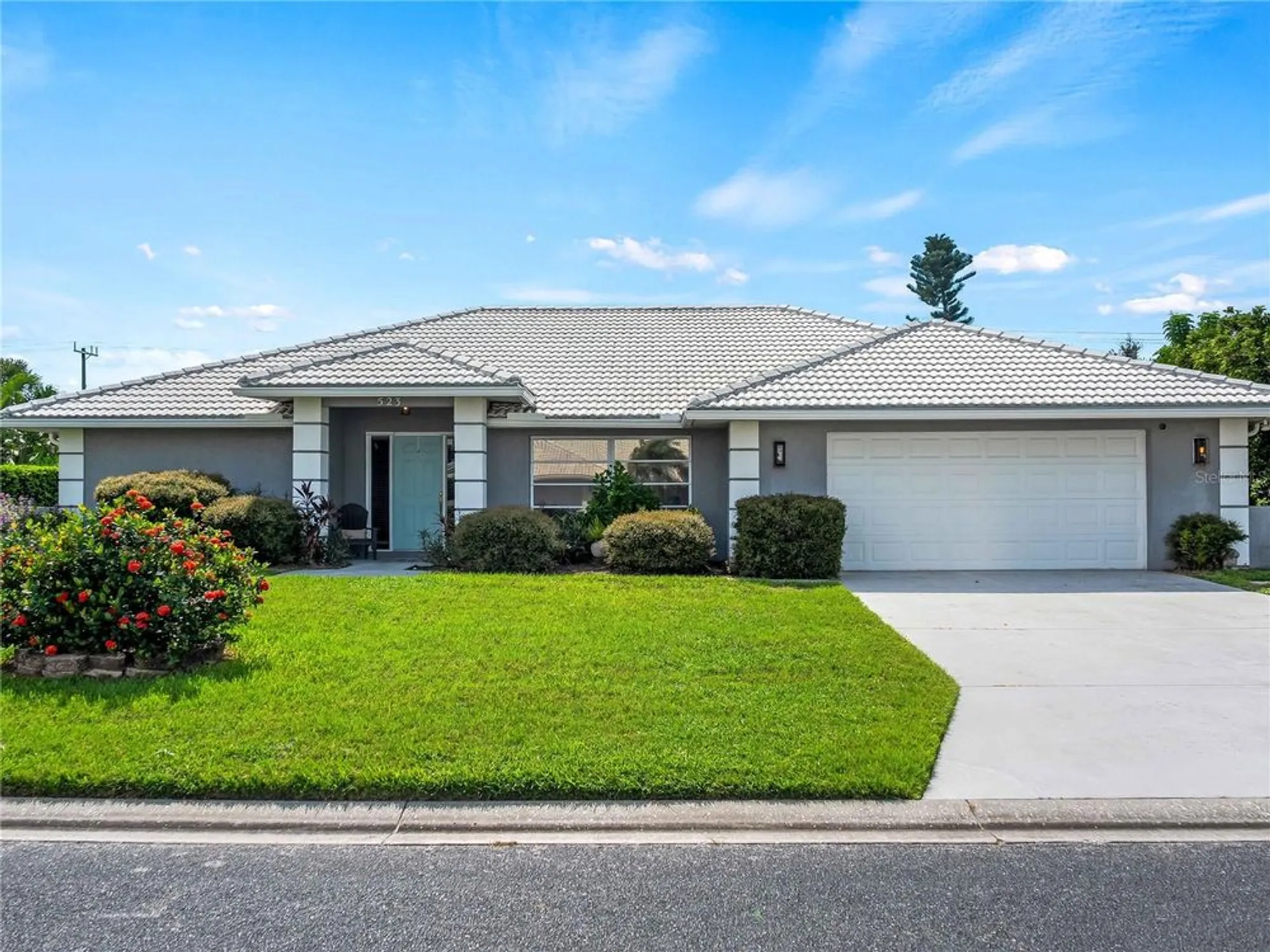 Property Slideshow image 53 of 61 | 523 warwick dr, Venice, FL, 34293