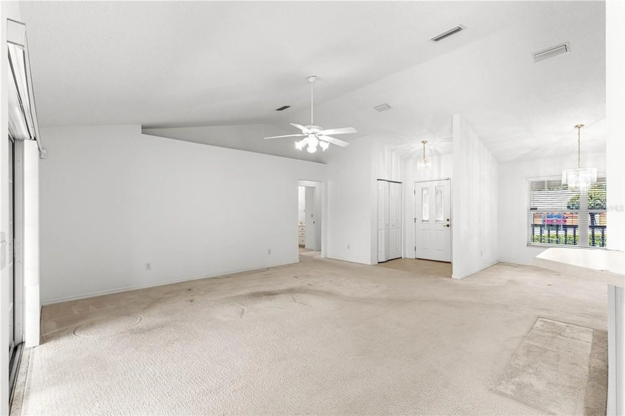 Property Slideshow image 9 of 39 | 5312 sw 109th place road rd, Ocala, FL, 34476