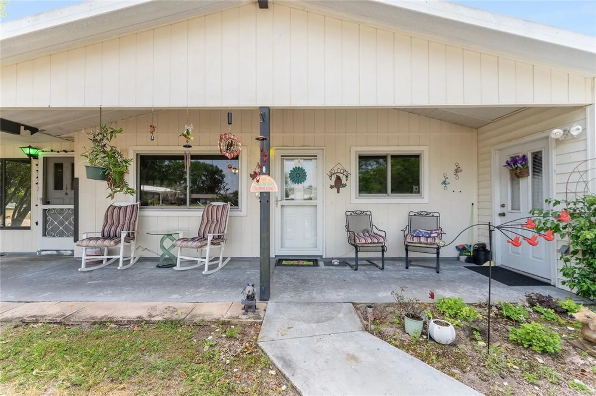 Property Slideshow image 4 of 42 | 9940 sw 103rd pl, Ocala, FL, 34481