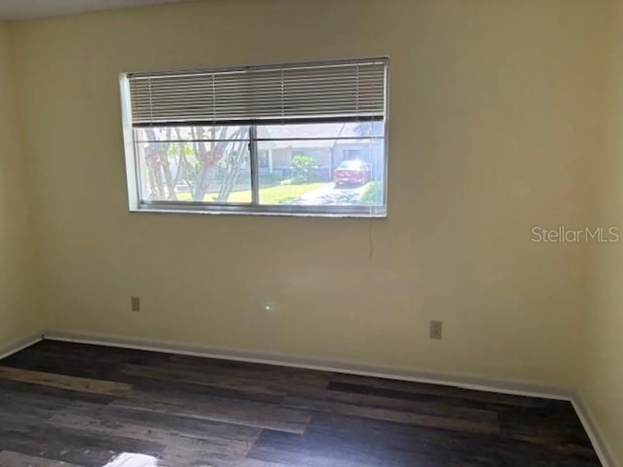 Property Slideshow image 12 of 40 | 8575 sw 90th ln b, Ocala, FL, 34481