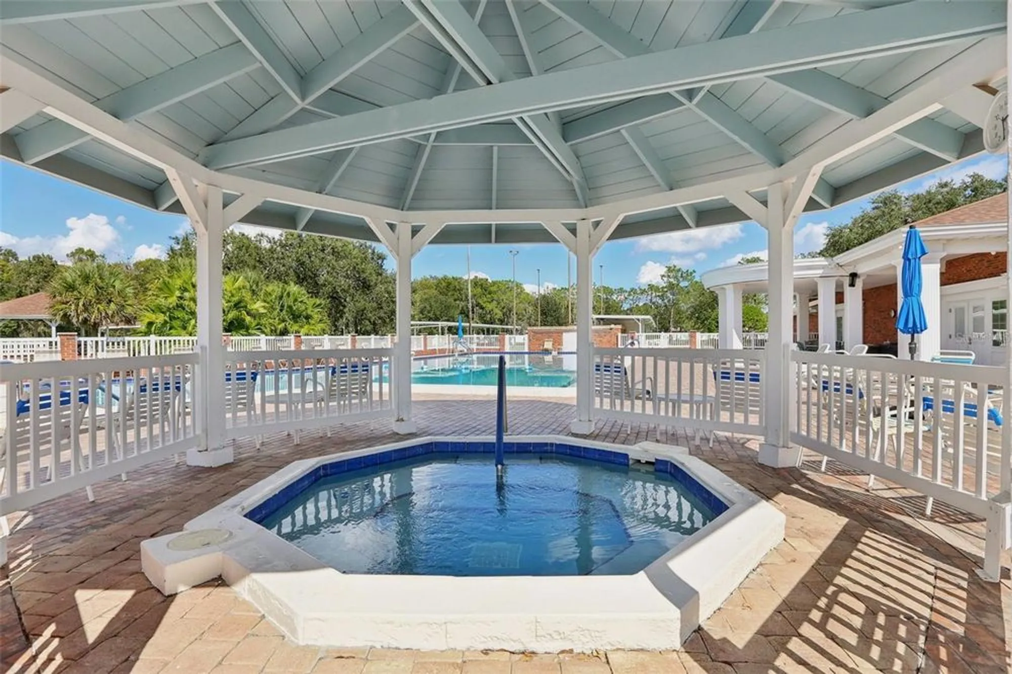 Property Slideshow image 36 of 42 | 4933 colonnades cir, Lakeland, FL, 33811