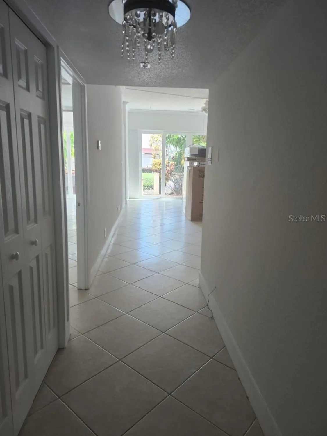 Property Slideshow image 2 of 5 | 7400 sun island dr 107, South Pasadena, FL, 33707