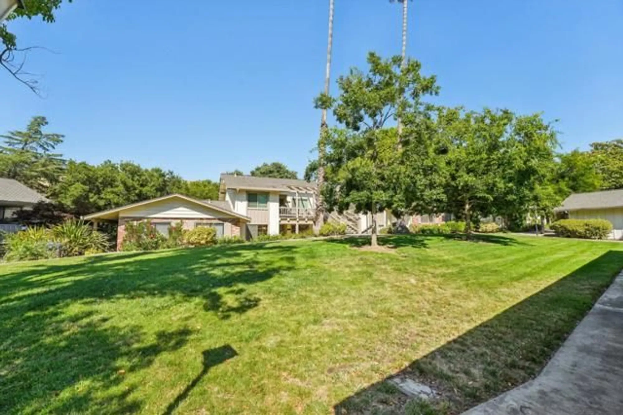 Property Slideshow image 32 of 45 | 5286 cribari hts, San Jose, CA, 95135