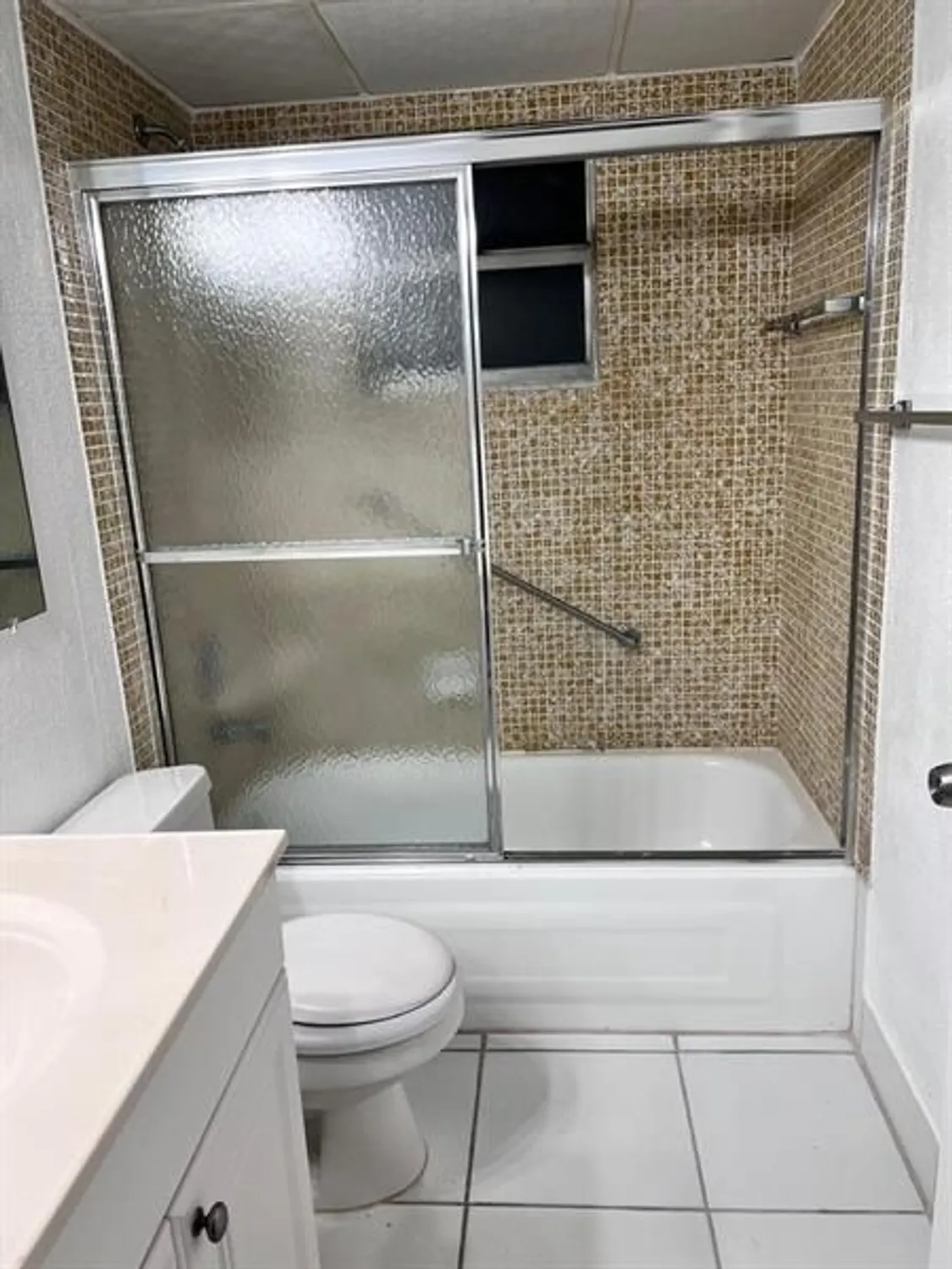 Property Slideshow image 19 of 32 | 740 burgundy 740, Delray Beach, FL, 33484