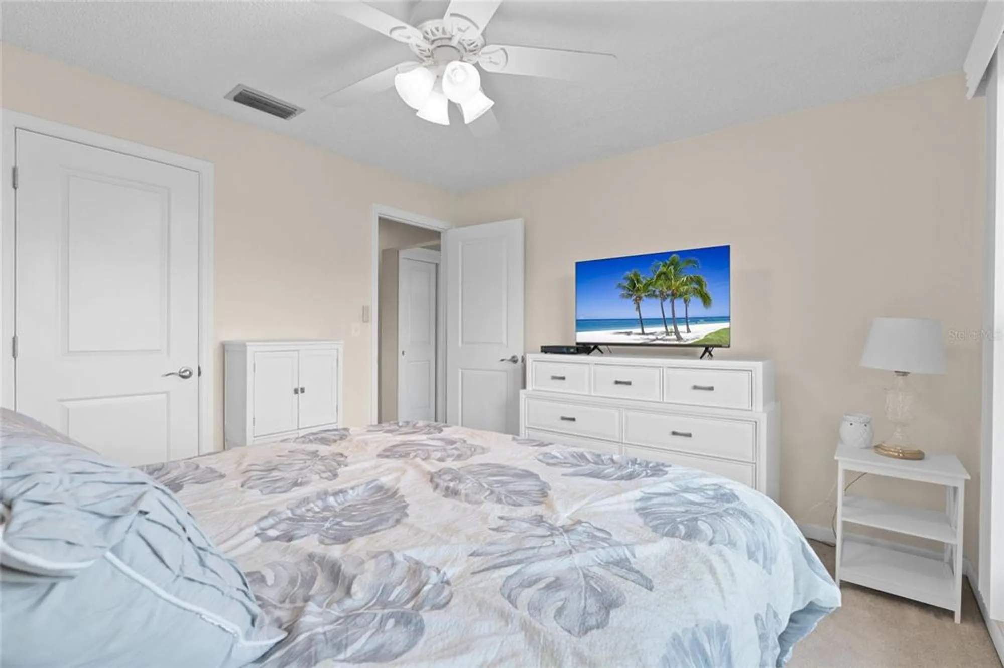 Property Slideshow image 19 of 37 | 9130 34th way n # 6, Pinellas Park, FL, 33782
