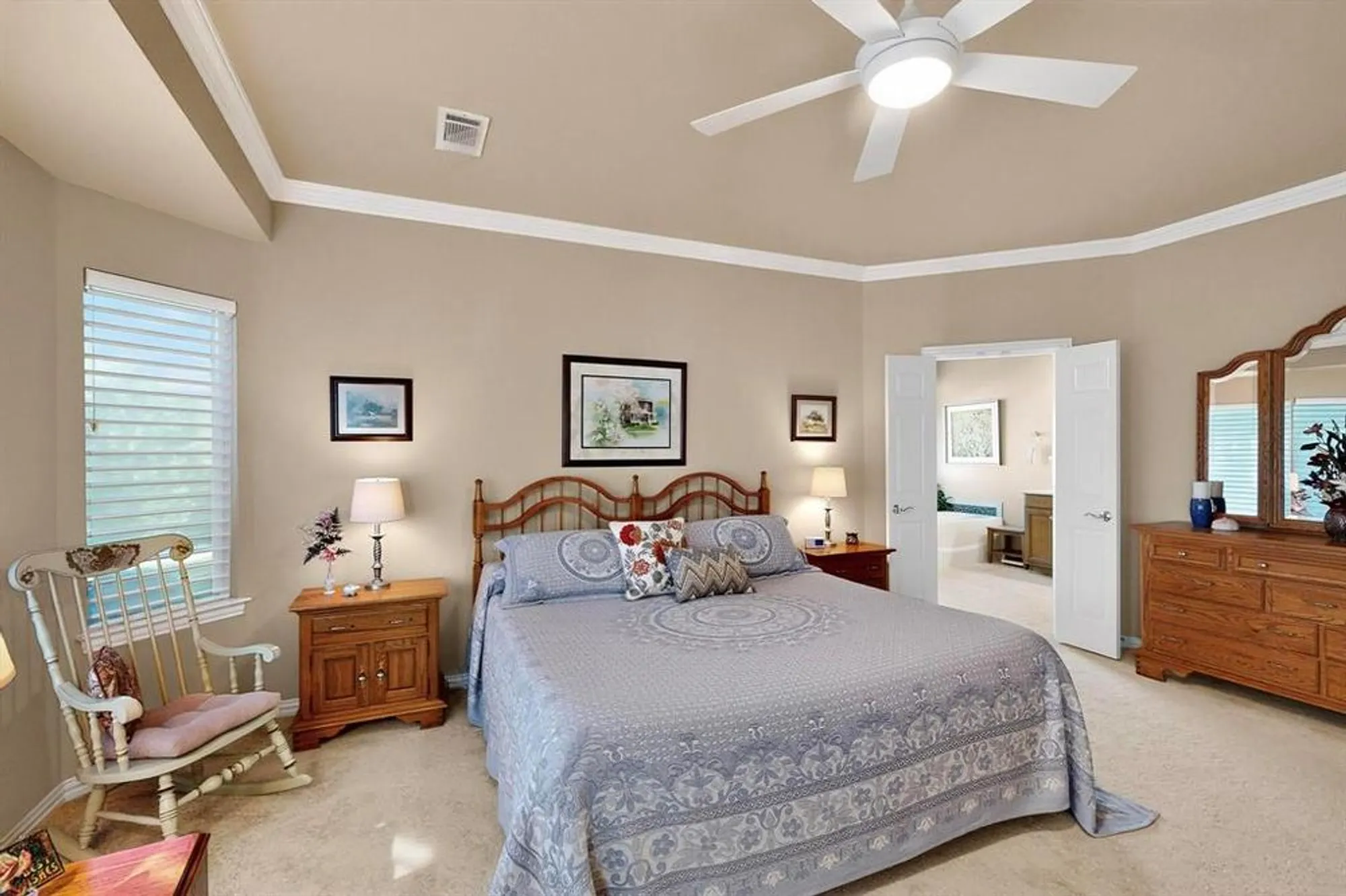Property Slideshow image 12 of 28 | 9517 crestview dr, Denton, TX, 76207