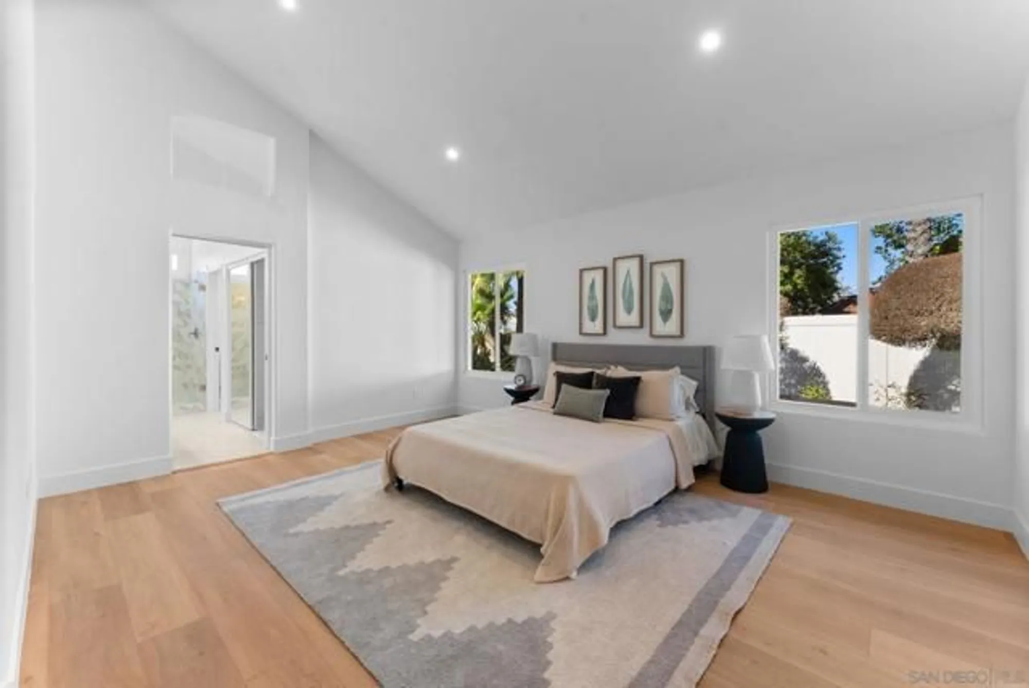 Property Slideshow image 20 of 34 | 4946 alicante way, Oceanside, CA, 92056