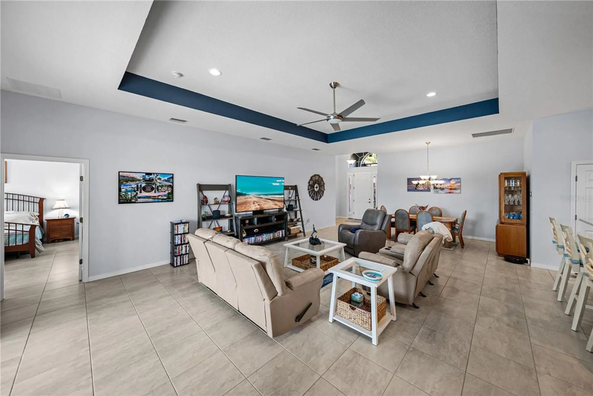 Property Slideshow image 10 of 99 | 6165 pebble beach blvd, Winter Haven, FL, 33884