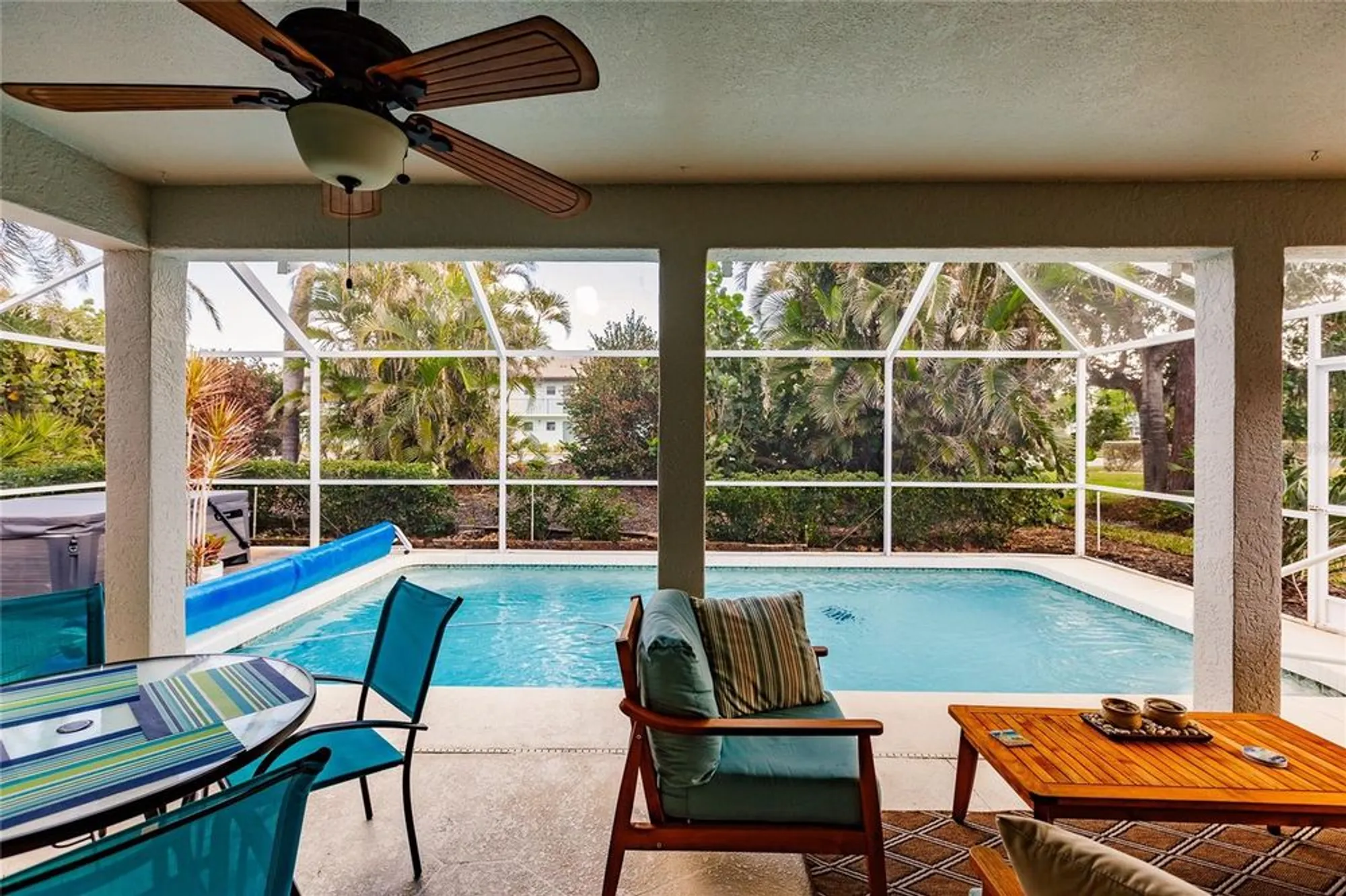 Property Slideshow image 33 of 46 | 405 islamorada blvd, Punta Gorda, FL, 33955
