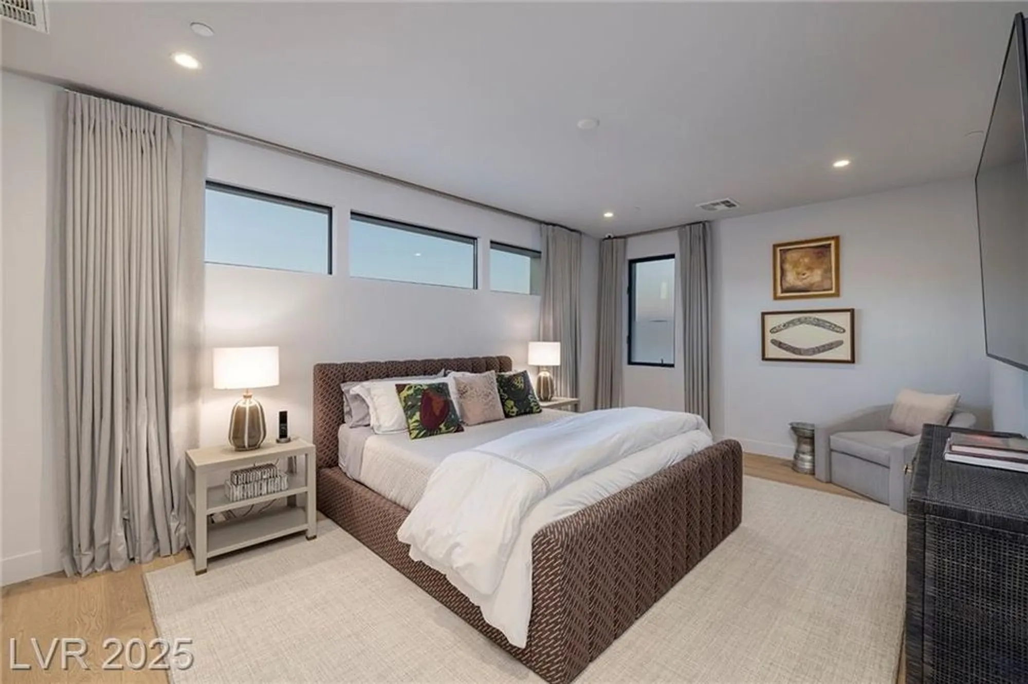 Property Slideshow image 40 of 70 | 32 highland cove ln, Henderson, NV, 89011