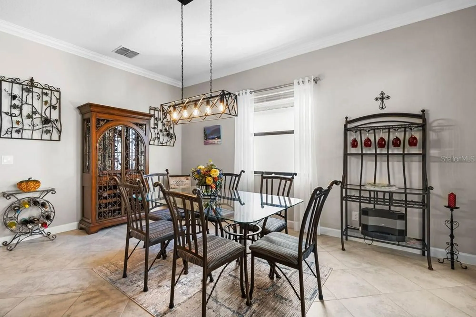 Property Slideshow image 21 of 56 | 5410 story grass ct, Wimauma, FL, 33598