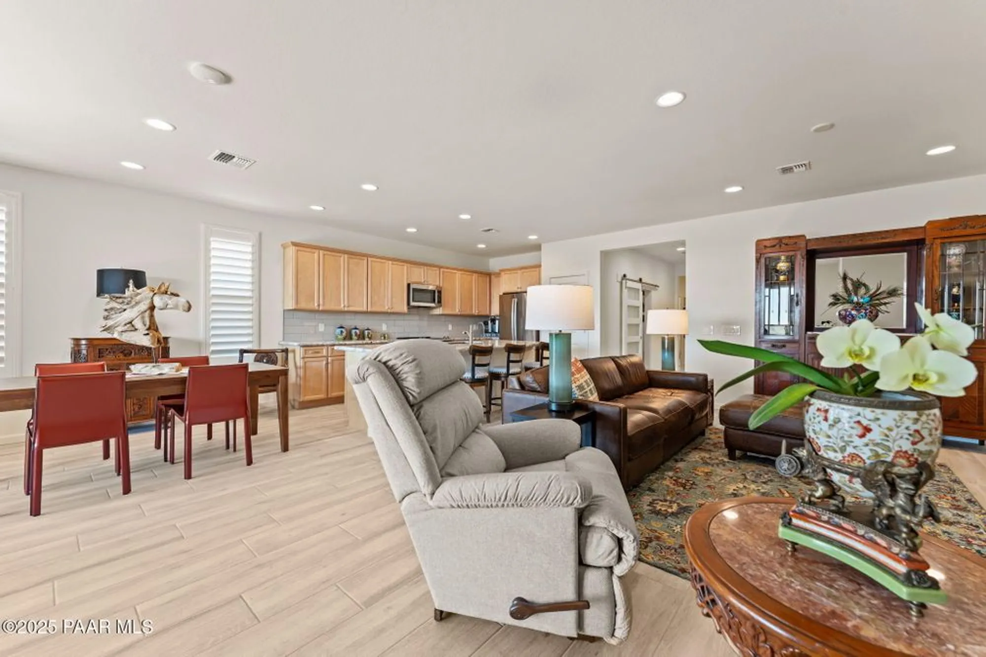 Property Slideshow image 11 of 49 | 4098 prairie schooner rd, Wickenburg, AZ, 85390