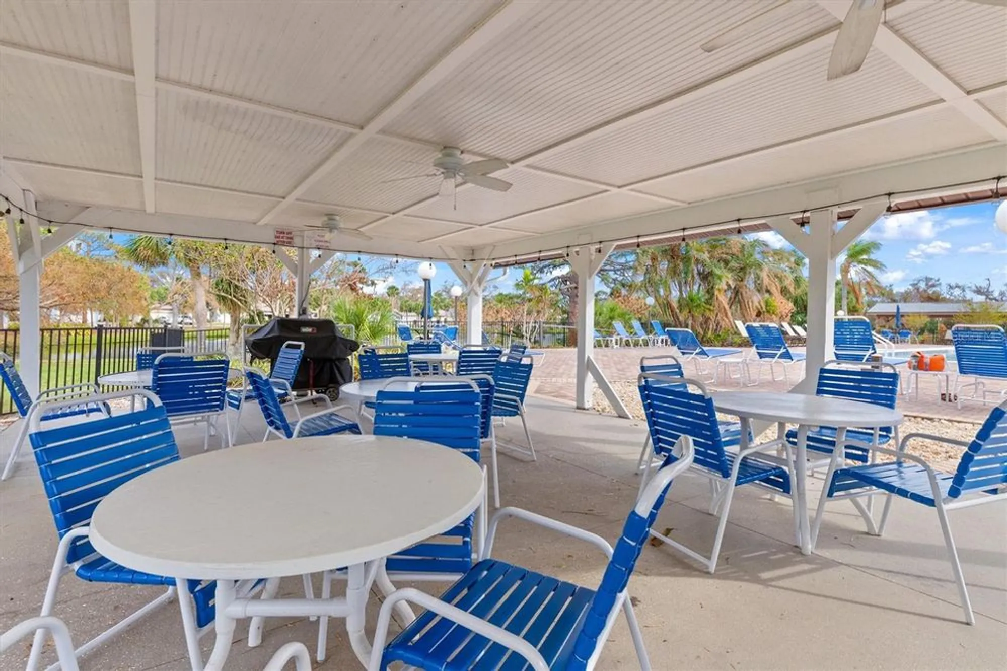 Property Slideshow image 42 of 45 | 604 foxwood blvd, Englewood, FL, 34223