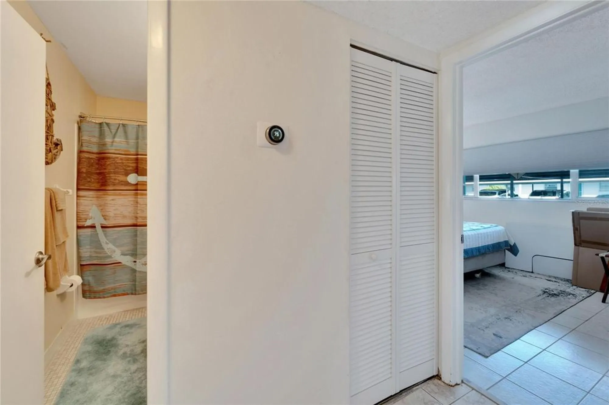 Property Slideshow image 23 of 54 | 5286 81st st n apt 4, St Petersburg, FL, 33709