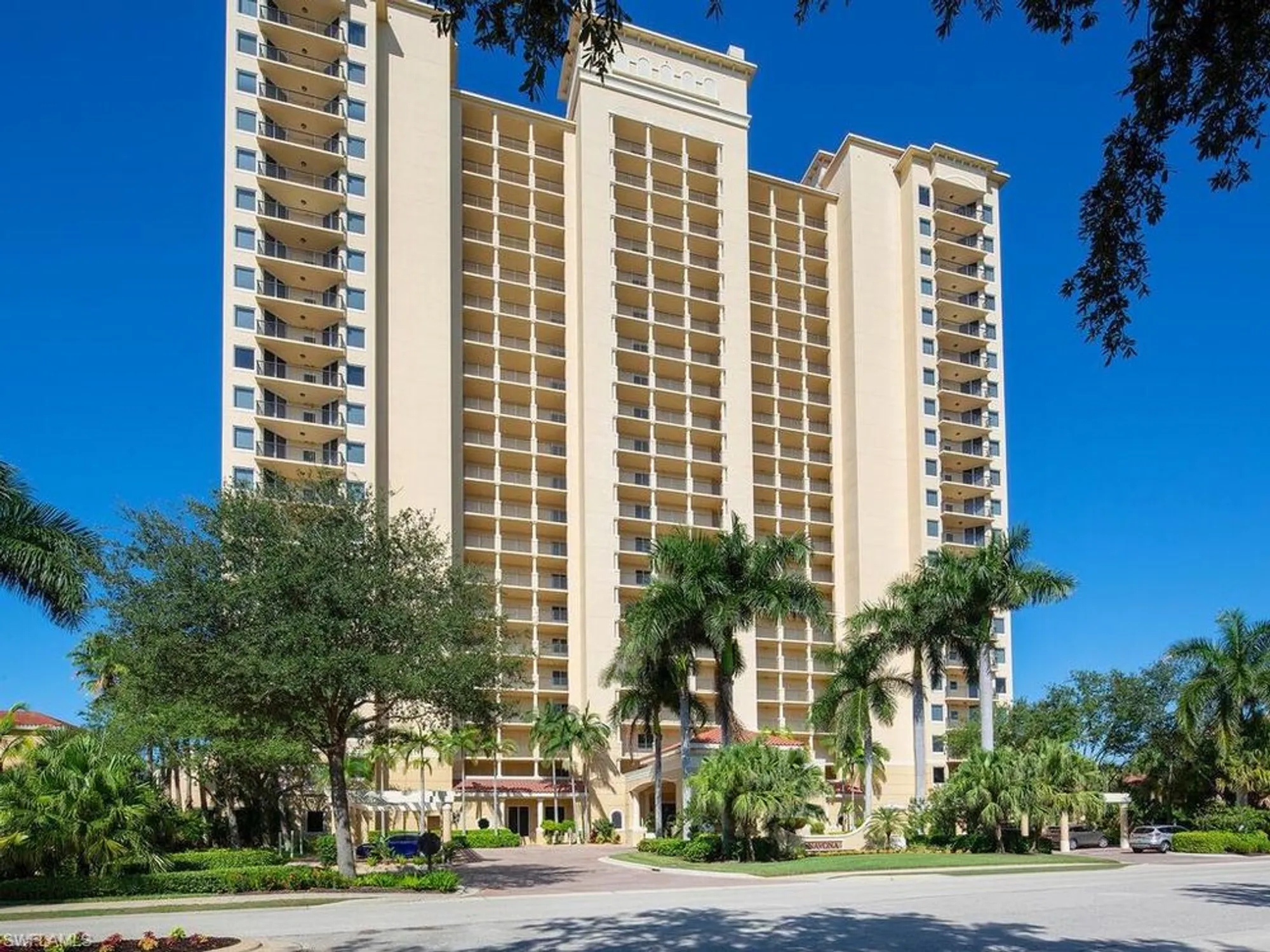 Property Slideshow image 17 of 29 | 23540 via veneto blvd 702, Estero, FL, 34134