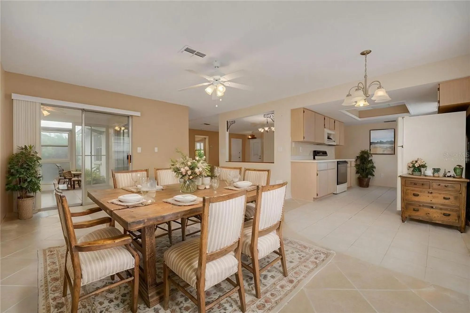 Property Slideshow image 4 of 17 | 3569 oak lake dr, Palm Harbor, FL, 34684