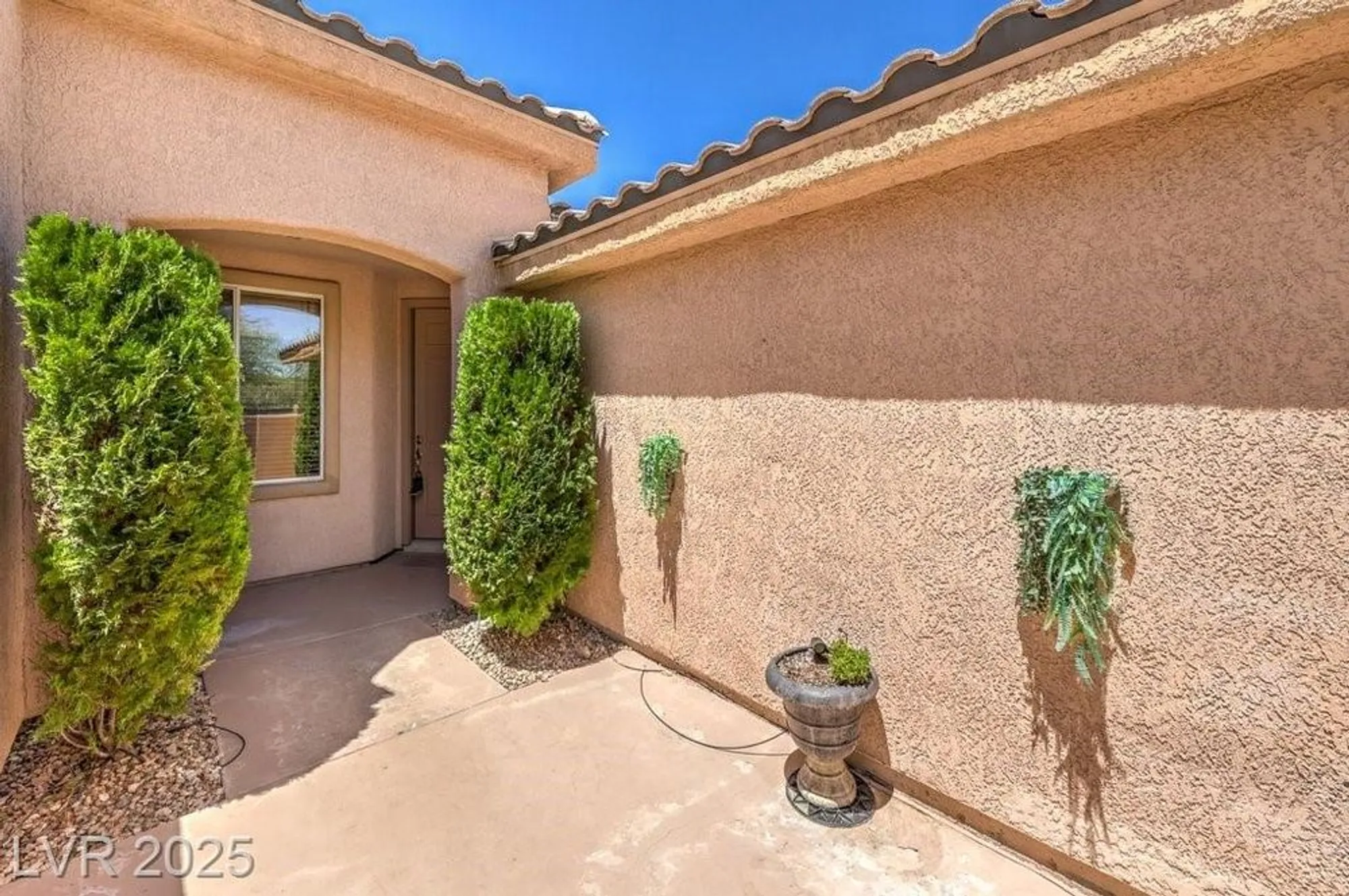 Property Slideshow image 5 of 32 | 5389 progresso st, Las Vegas, NV, 89135