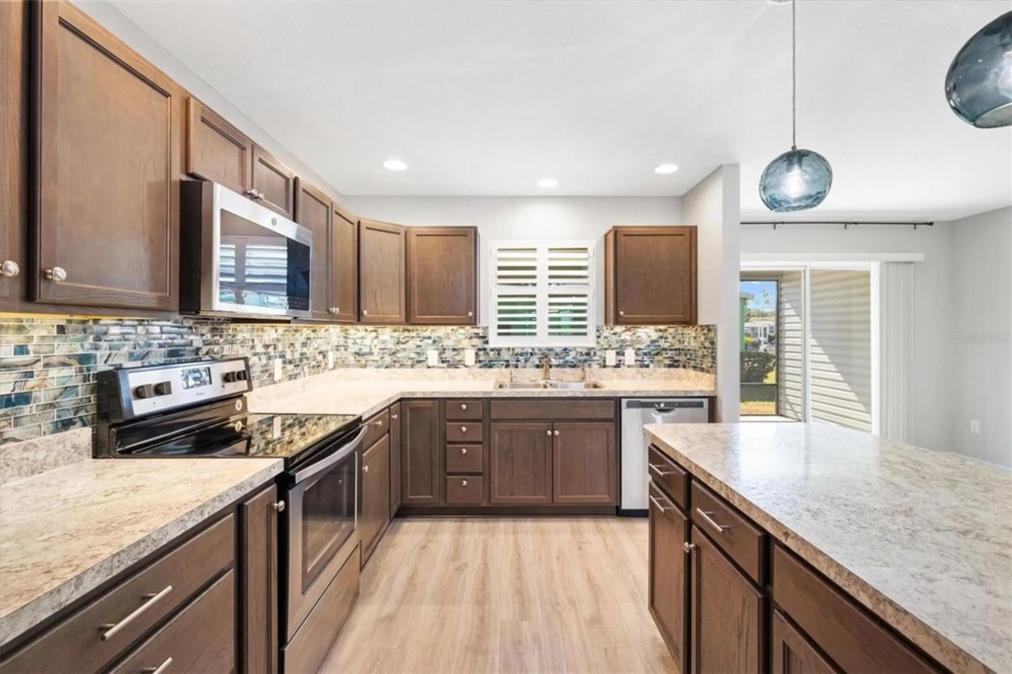 Property Slideshow image 11 of 37 | 706 jason dr, Lady Lake, FL, 32159