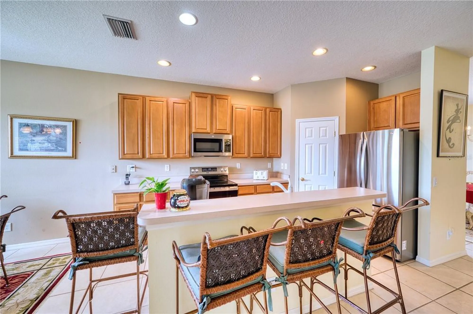 Property Slideshow image 14 of 39 | 8014 victoria falls cir, Sarasota, FL, 34243
