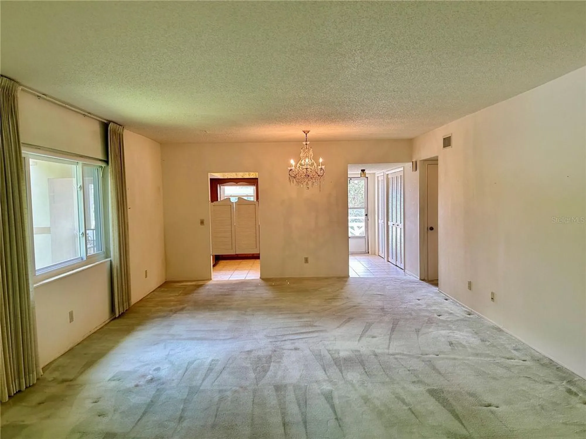 Property Slideshow image 21 of 57 | 2350 haitian dr 60, Clearwater, FL, 33763