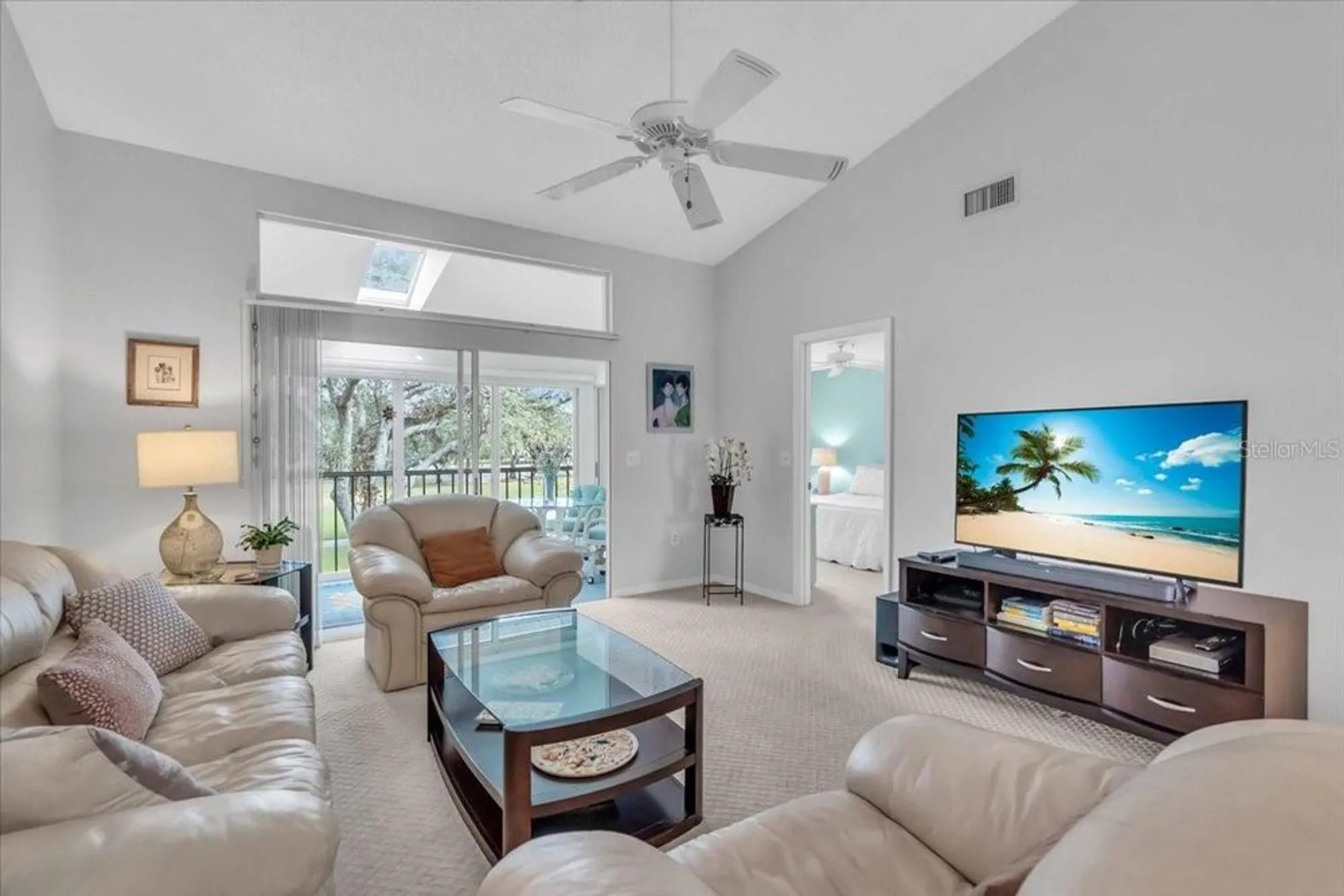 Property Slideshow image 17 of 54 | 6807 stone river rd 204, Bradenton, FL, 34203