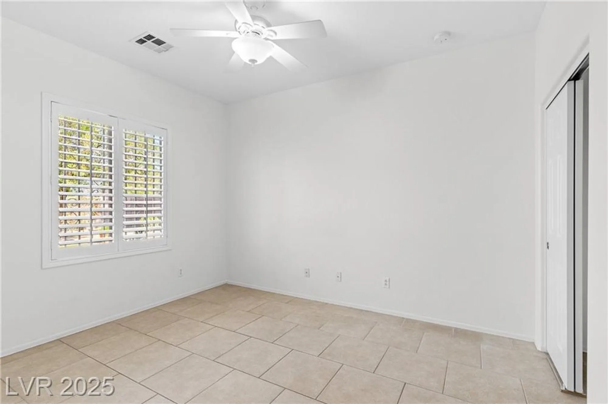 Property Slideshow image 27 of 56 | 3520 tack st, Las Vegas, NV, 89122