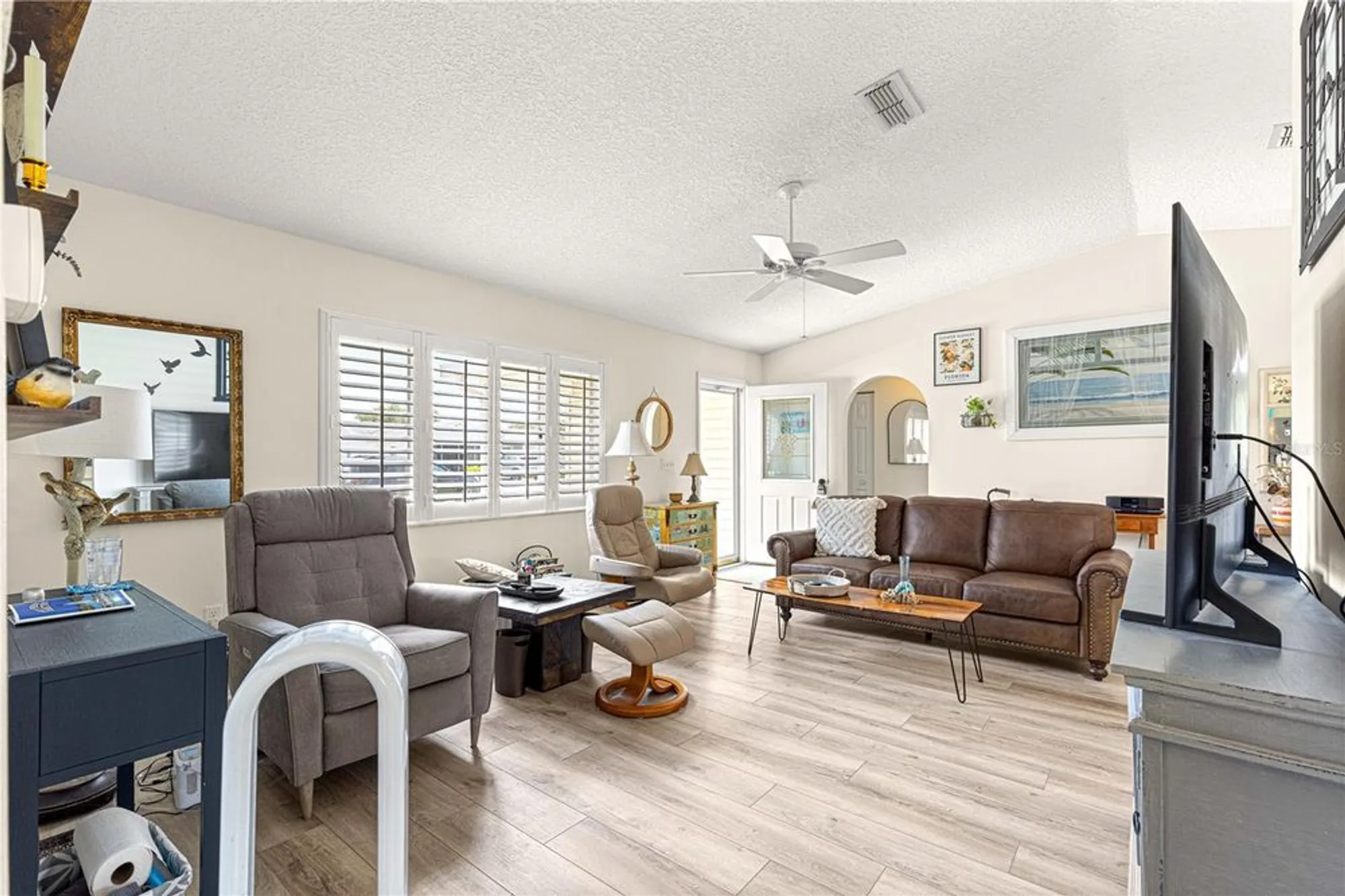 Property Slideshow image 9 of 43 | 9645 se 173rd pl, Summerfield, FL, 34491