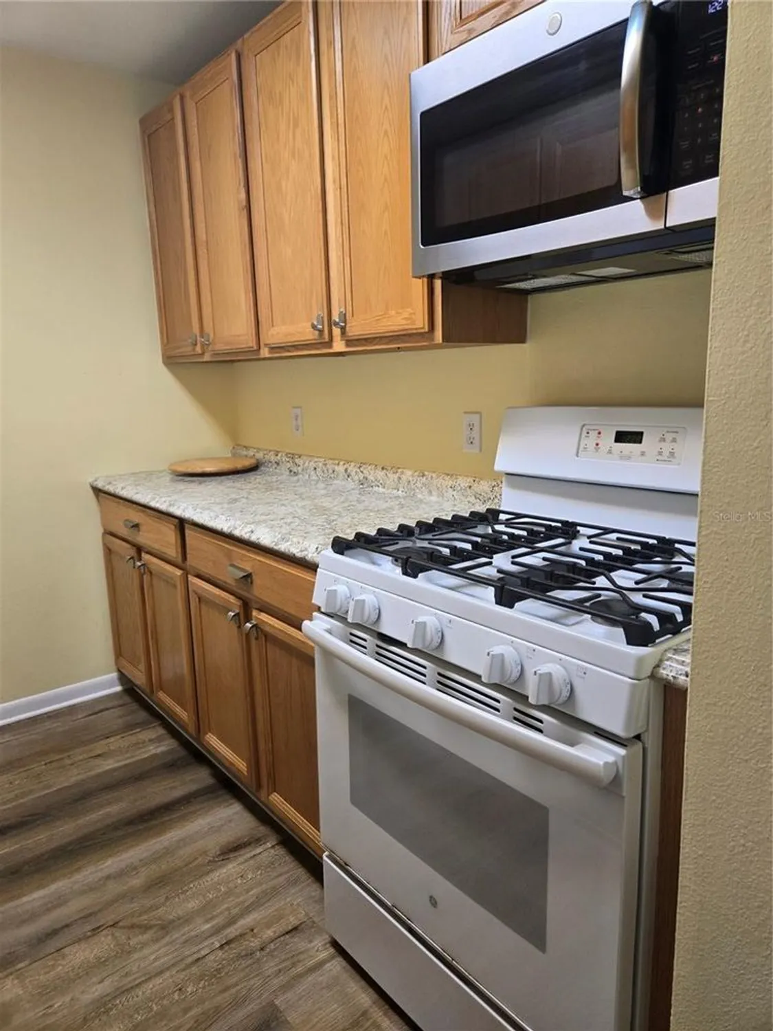 Property Slideshow image 9 of 23 | 5925 terrace park dr n unit 106, Saint Petersburg, FL, 33709