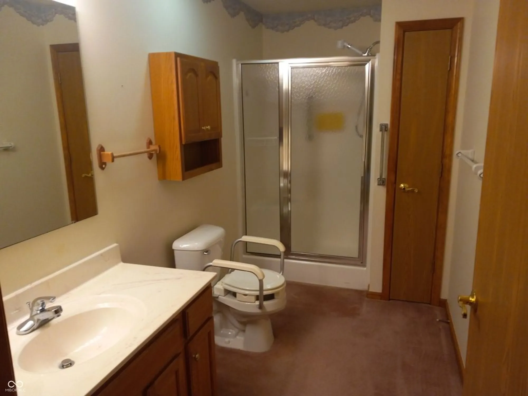 Property Slideshow image 7 of 11 | , Indianapolis, IN, 46237