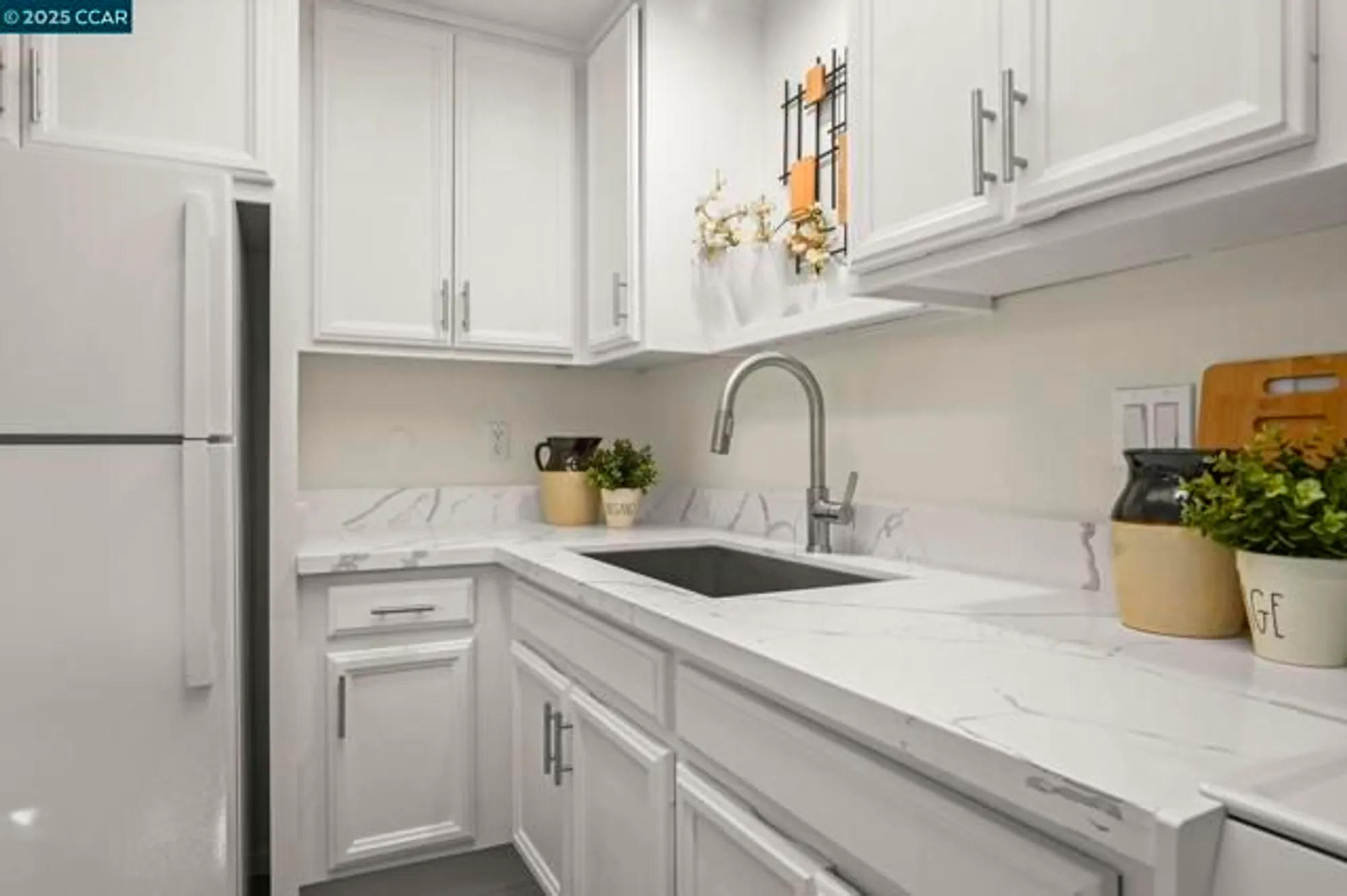 Property Slideshow image 9 of 36 | 1324 singingwood ct 3, Walnut Creek, CA, 94595