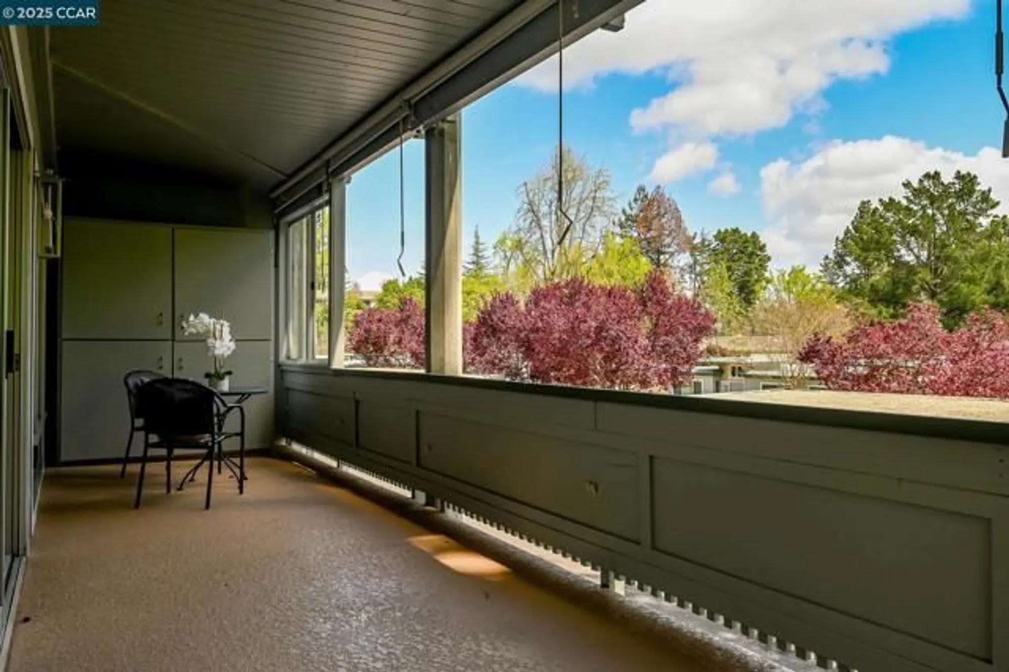 Property Slideshow image 11 of 36 | 1549 oakmont dr 12, Walnut Creek, CA, 94595