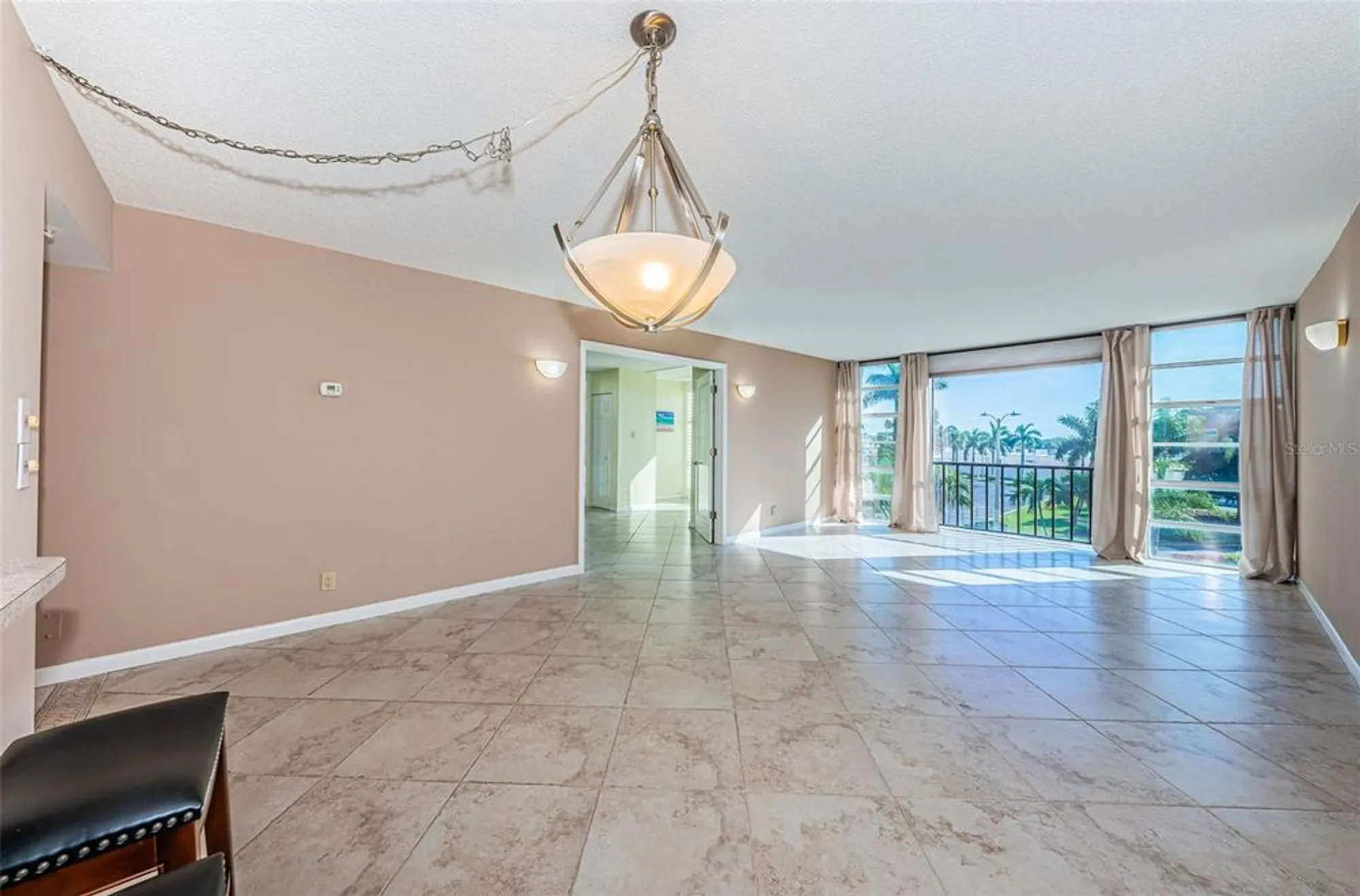 Property Slideshow image 5 of 55 | 7400 sun island dr 311, South Pasadena, FL, 33707