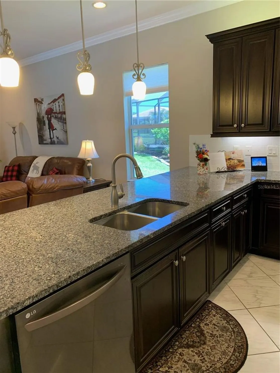 Property Slideshow image 32 of 87 | 16015 cape coral dr, Wimauma, FL, 33598