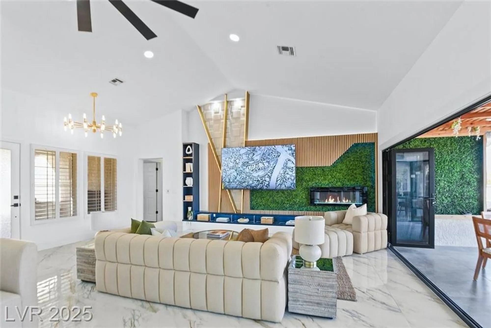 Property Slideshow image 6 of 36 | 2652 golfside dr, Las Vegas, NV, 89134