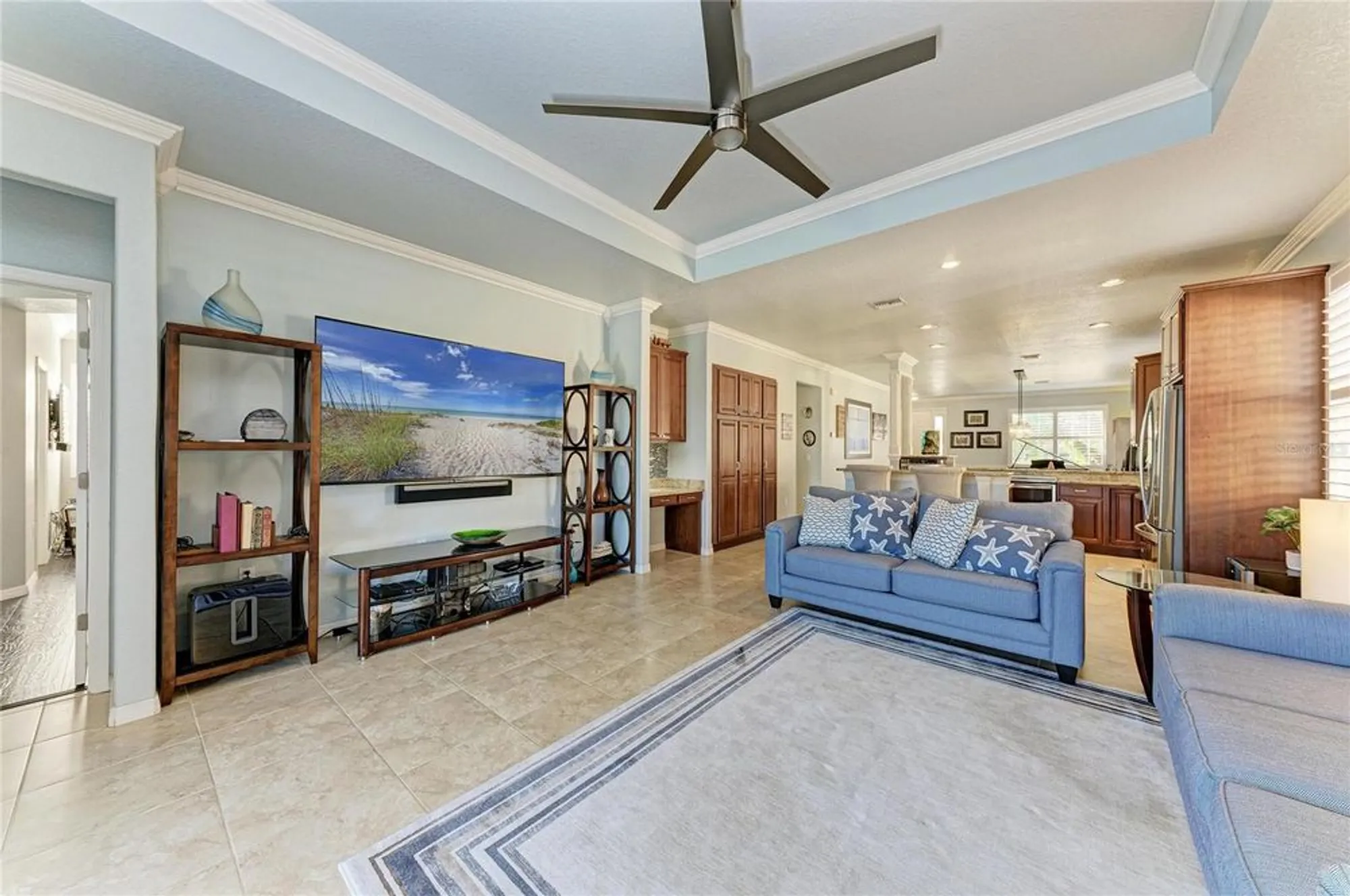 Property Slideshow image 24 of 52 | 212 river enclave ct, Bradenton, FL, 34212