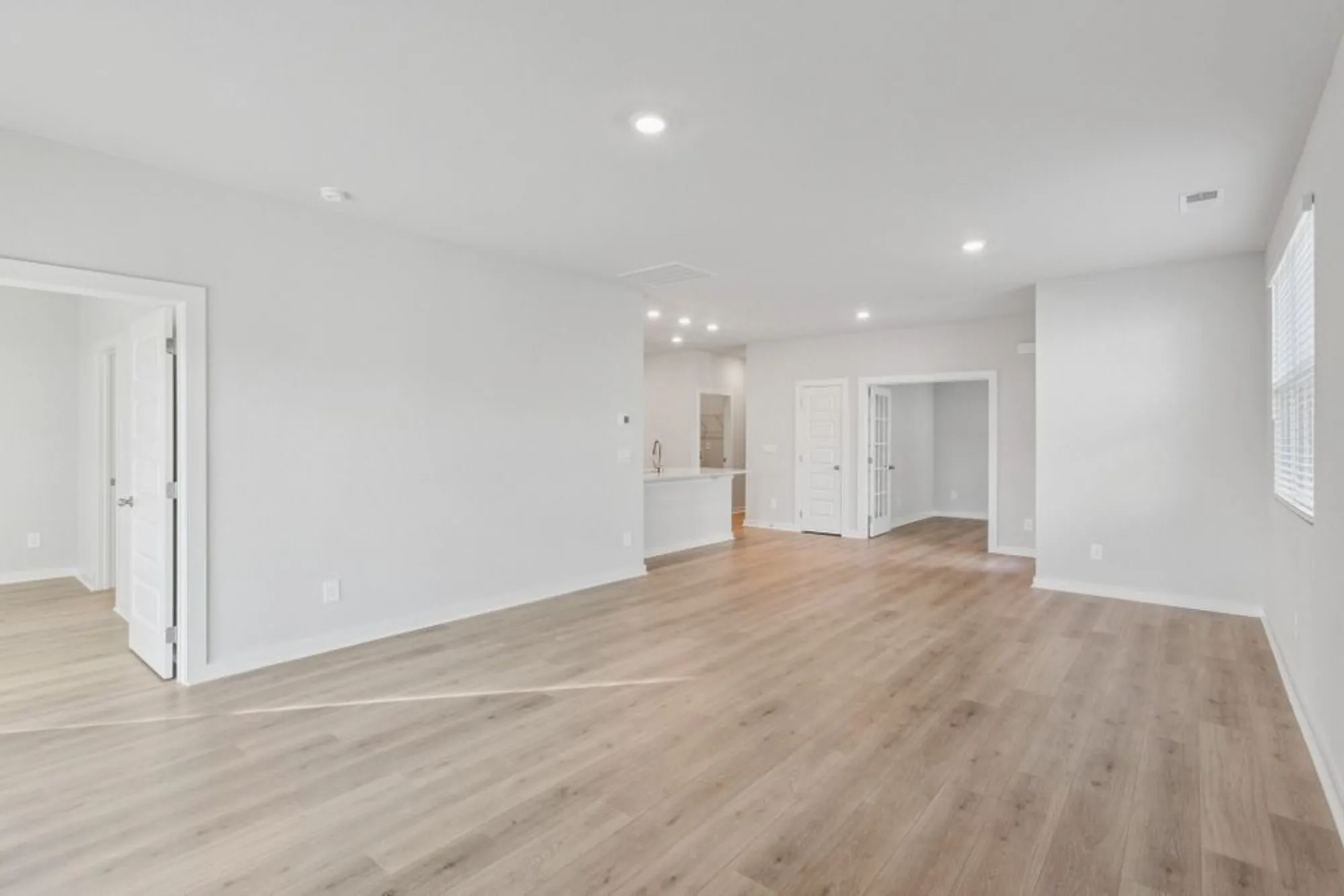 Property Slideshow image 6 of 16 | 2069 holmesburg pvt cir, Gallatin, TN, 37066