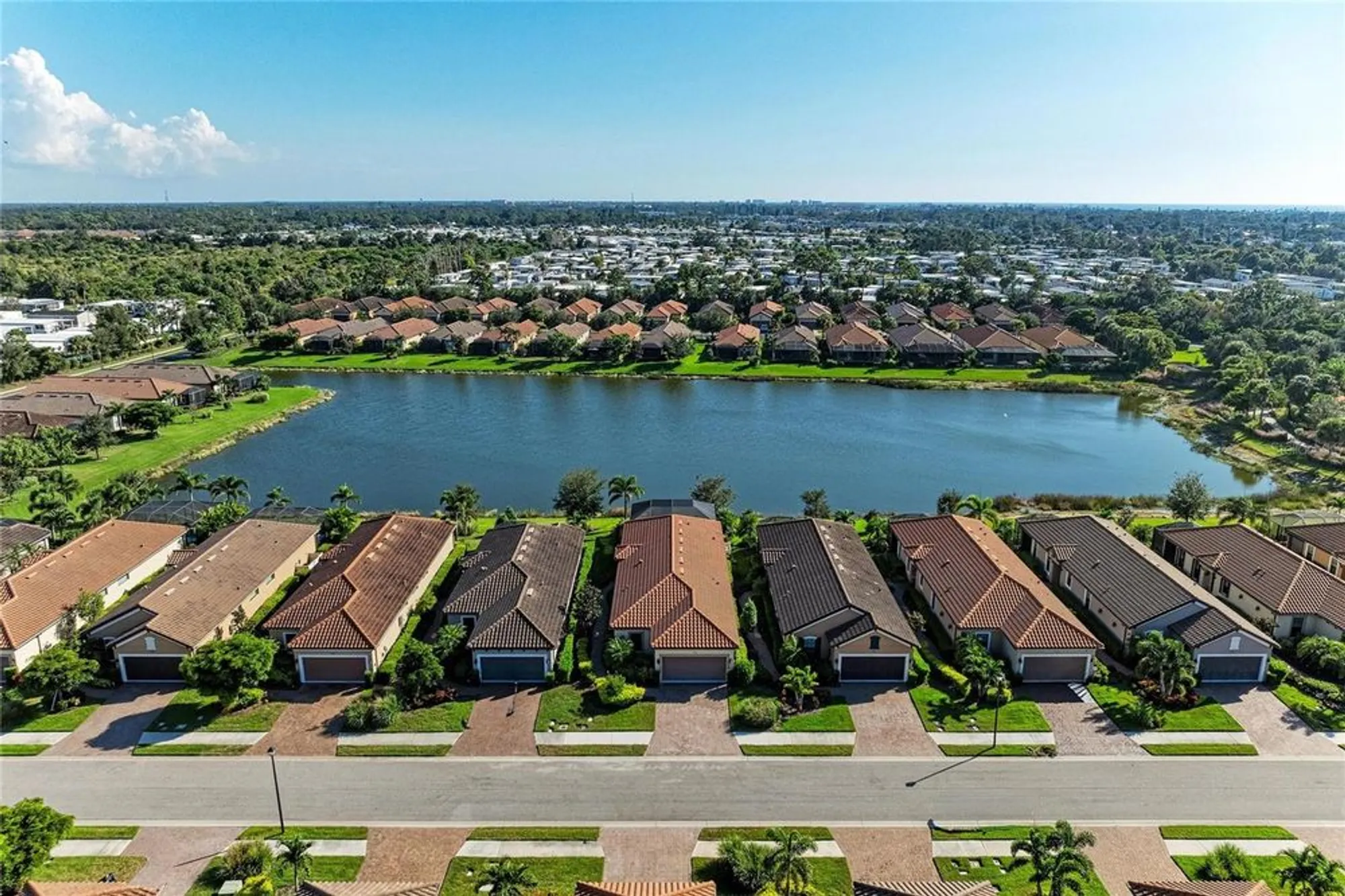 Property Slideshow image 51 of 73 | 5529 cantucci st, Nokomis, FL, 34275