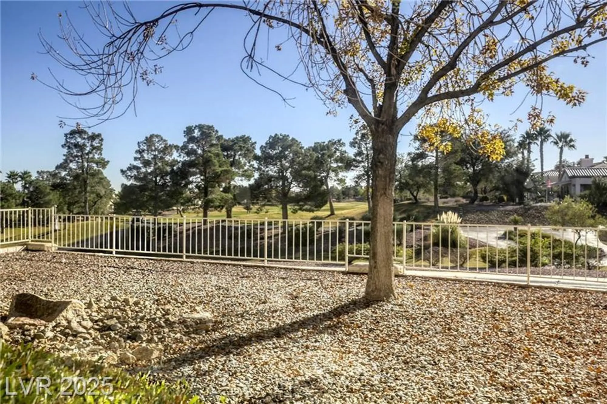 Property Slideshow image 34 of 46 | 9800 villa ridge dr, Las Vegas, NV, 89134