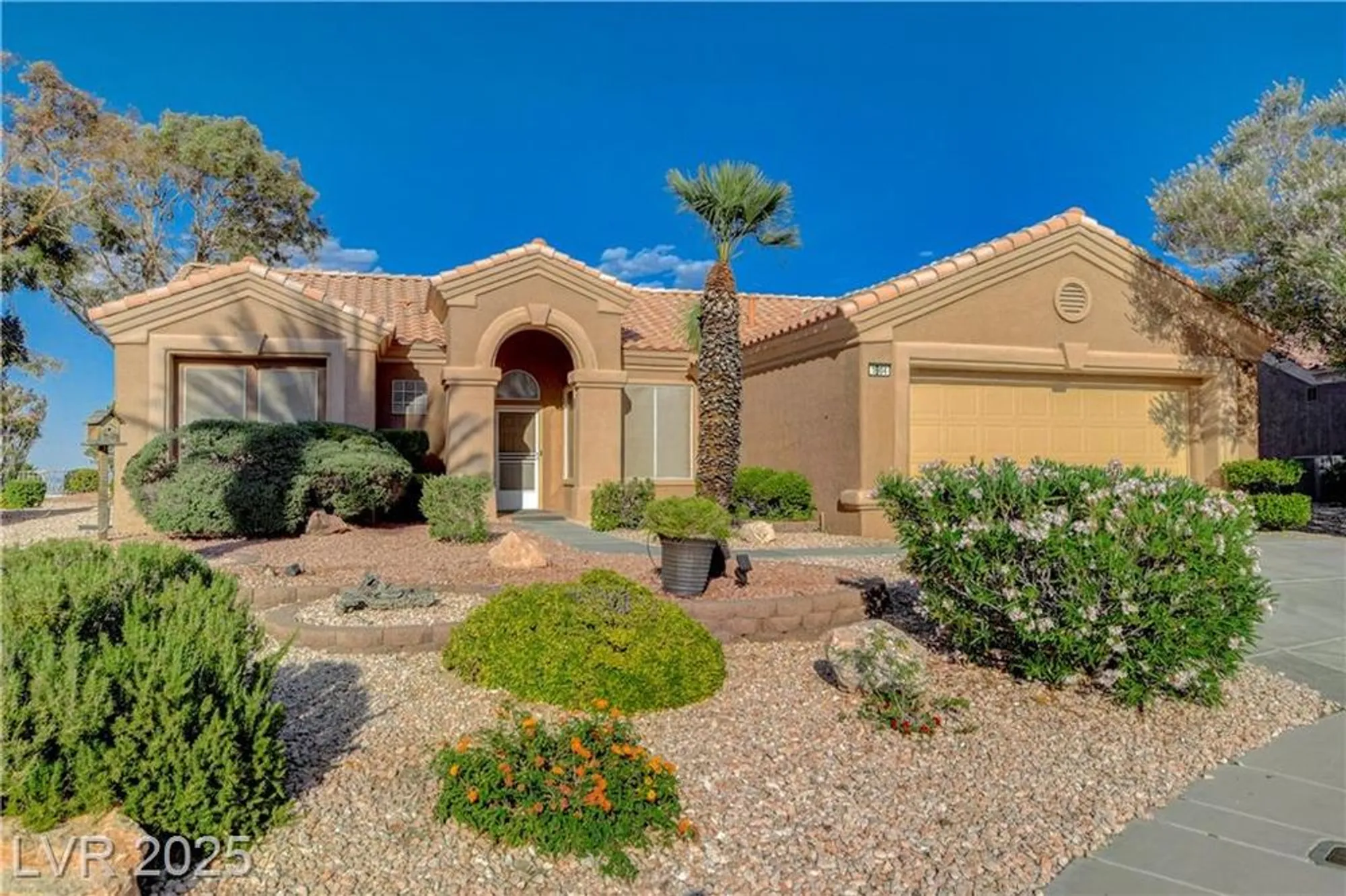 Property Slideshow image 1 of 74 | 1904 hot oak ridge st, Las Vegas, NV, 89134
