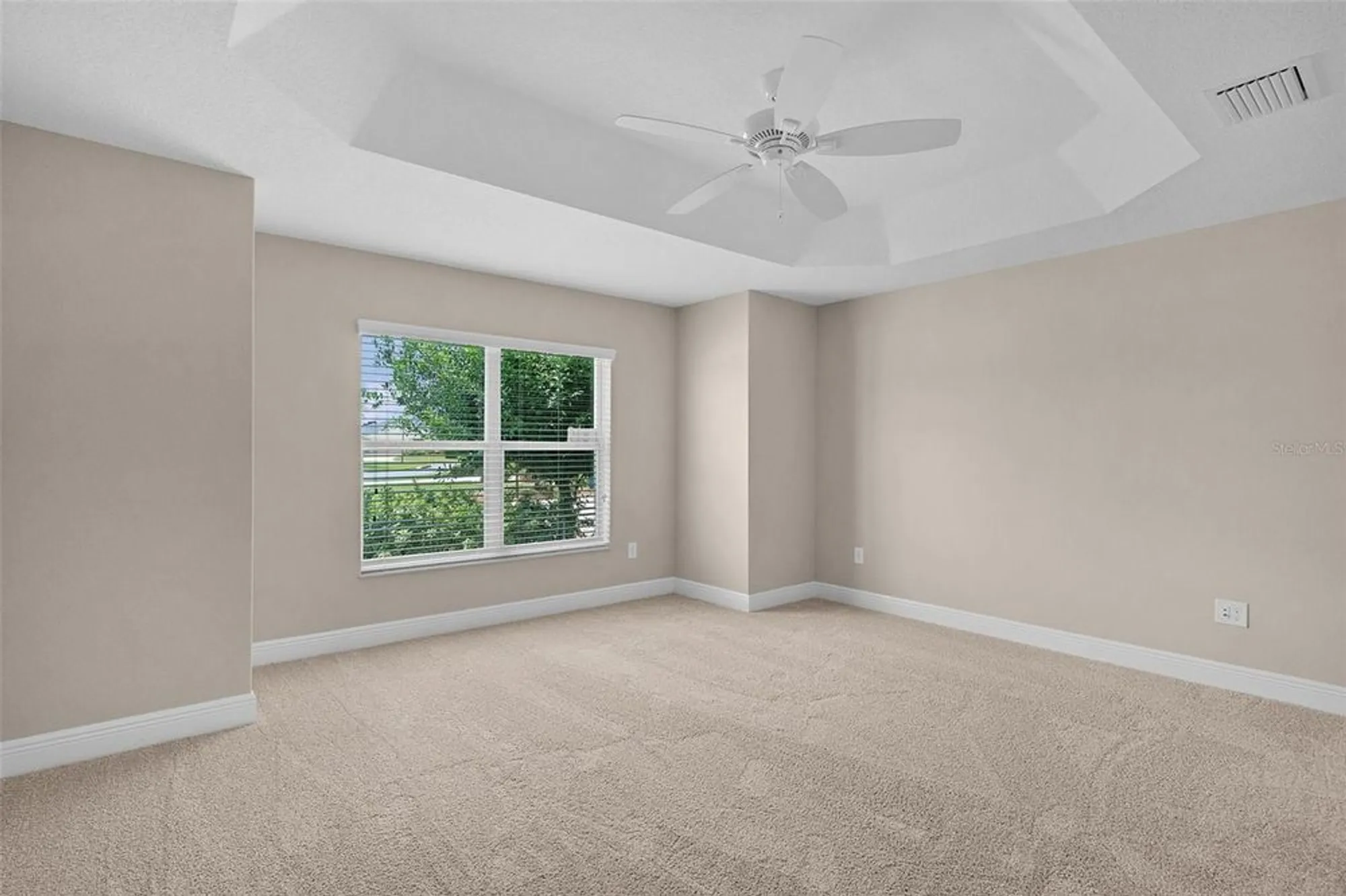 Property Slideshow image 23 of 56 | 1819 zircon pl, The Villages, FL, 32163