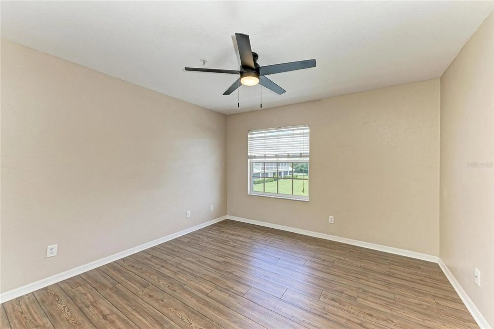 Property Slideshow image 29 of 51 | 6618 pineview ter # 6618, Bradenton, FL, 34203