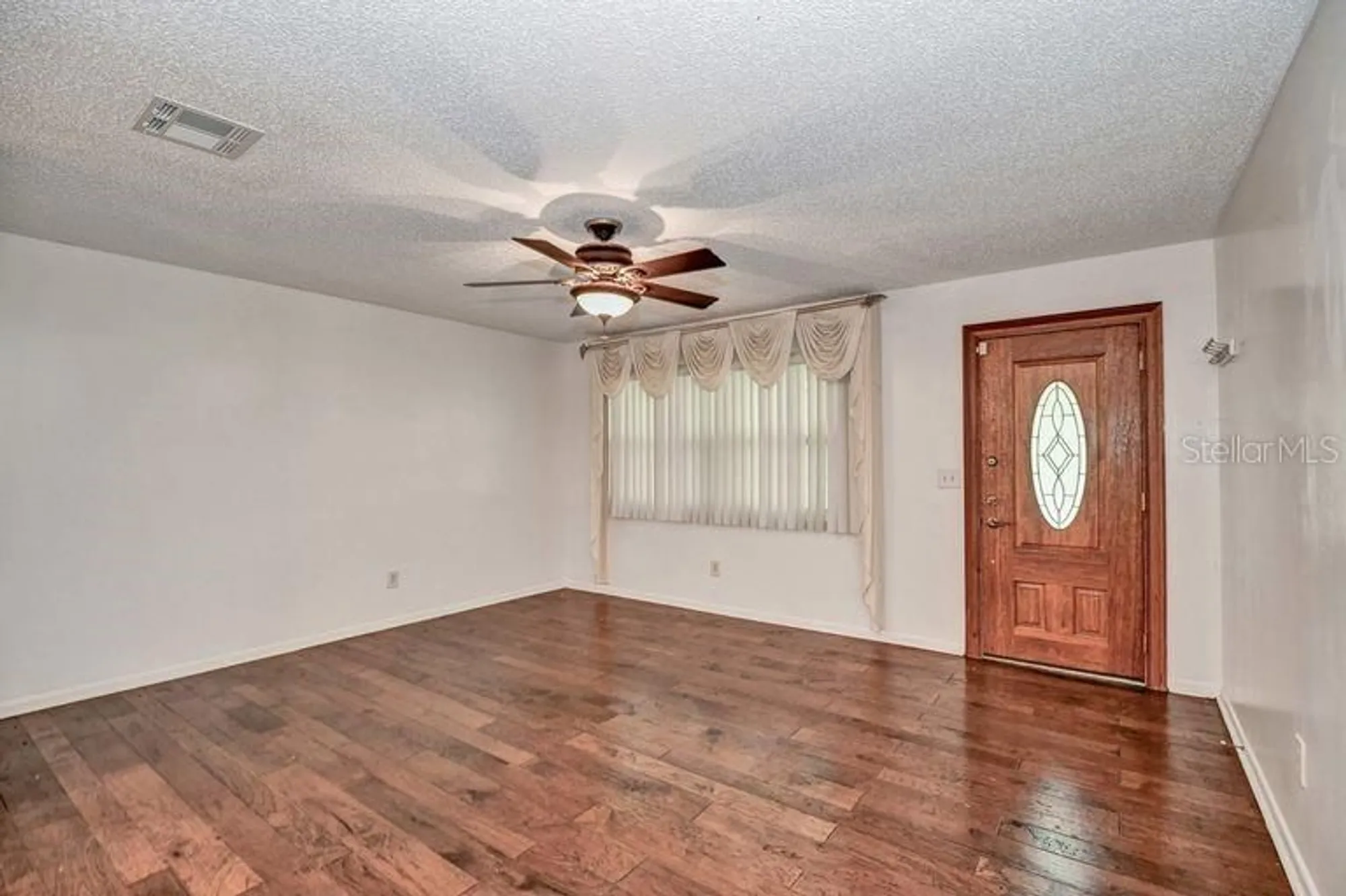 Property Slideshow image 3 of 24 | 10035 sw 91st ter, Ocala, FL, 34481