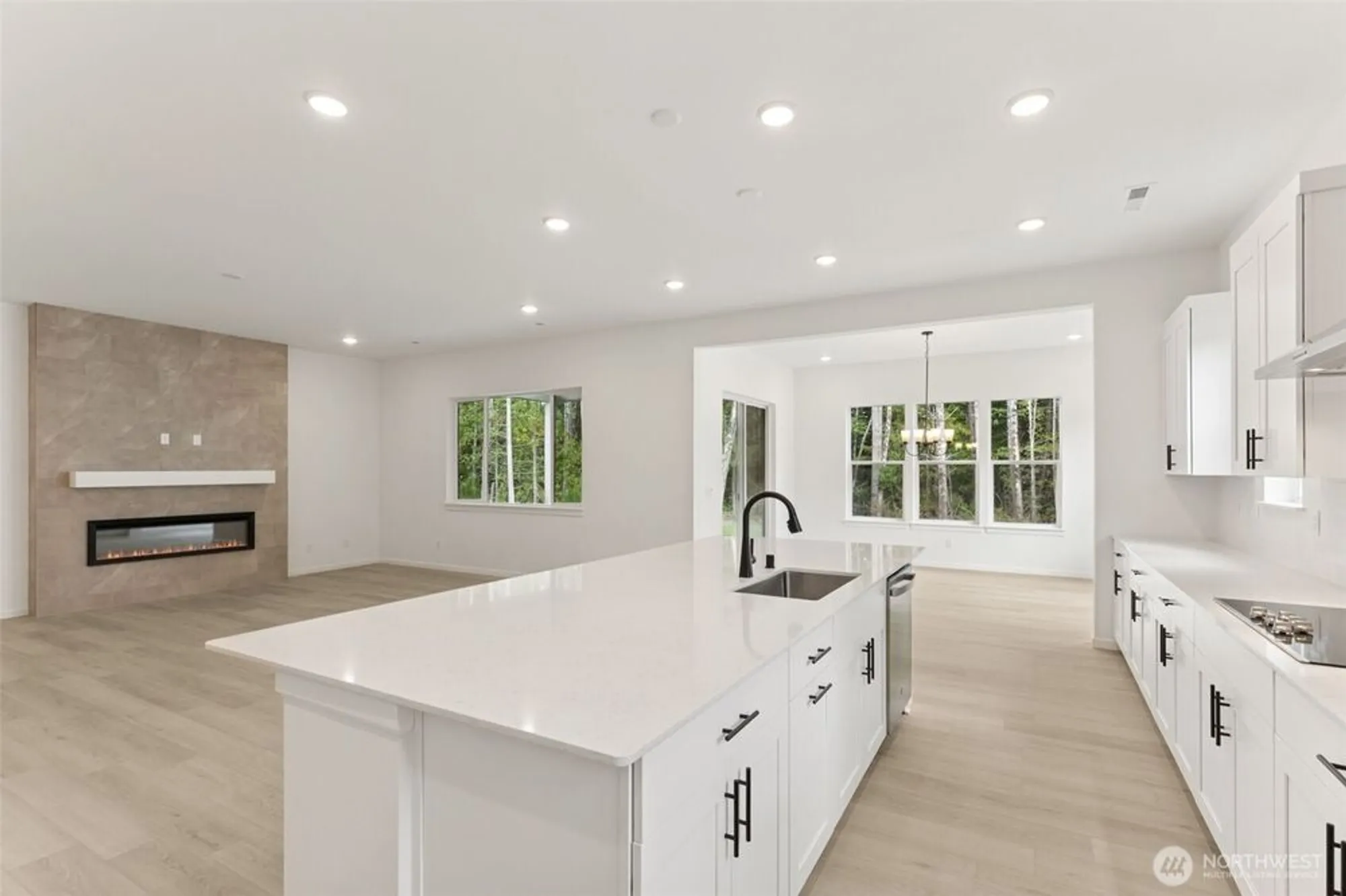 Property Slideshow image 4 of 16 | 61 mccartney peak # 73, Port Ludlow, WA, 98365