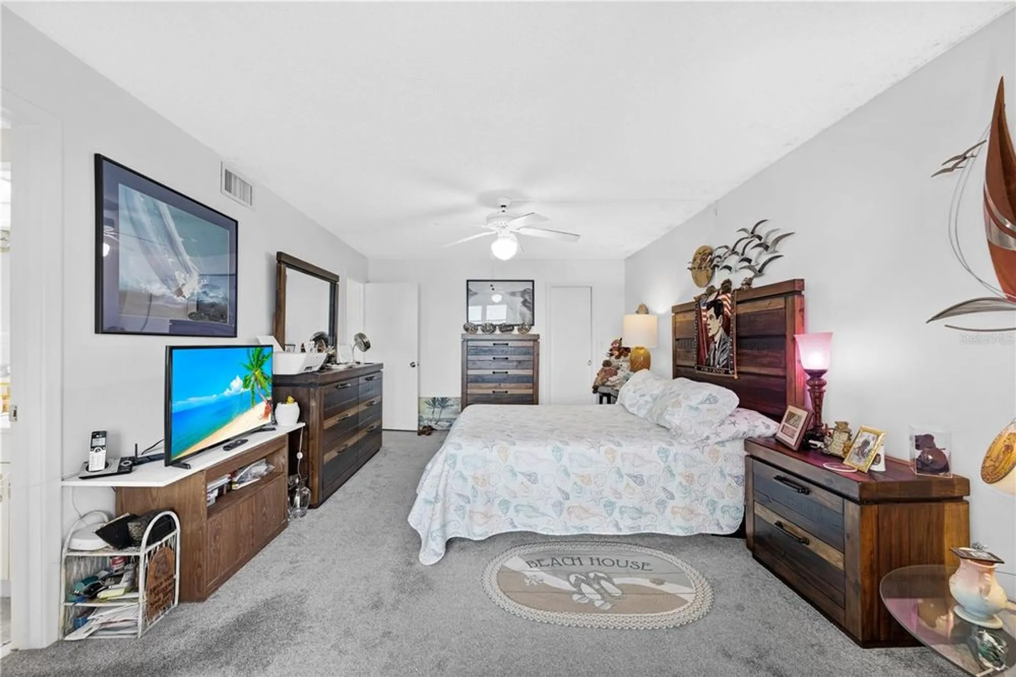Property Slideshow image 21 of 47 | 4525 cove cir apt 1002, St Petersburg, FL, 33708