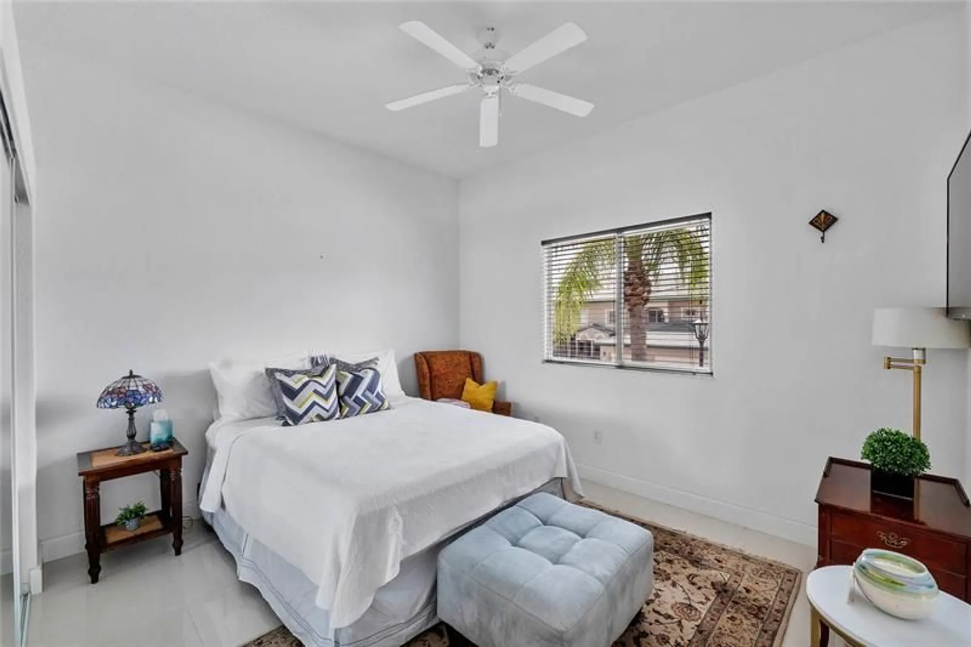 Property Slideshow image 22 of 36 | 7940 exeter cir 201, Tamarac, FL, 33321